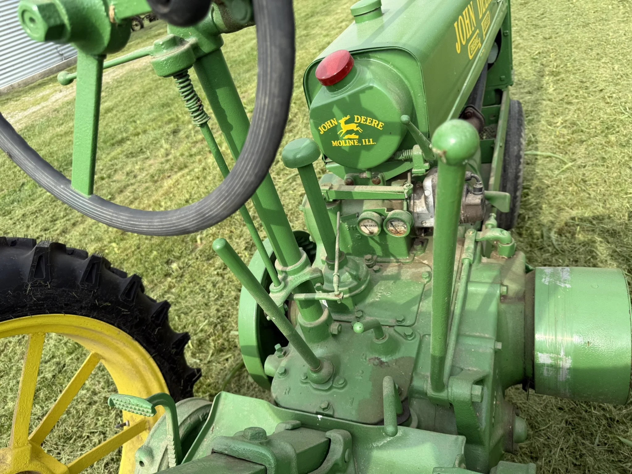 COLLECTOR TRACTORS & EQUIPMENT - SHOP ITEMS — Muncy & Associates