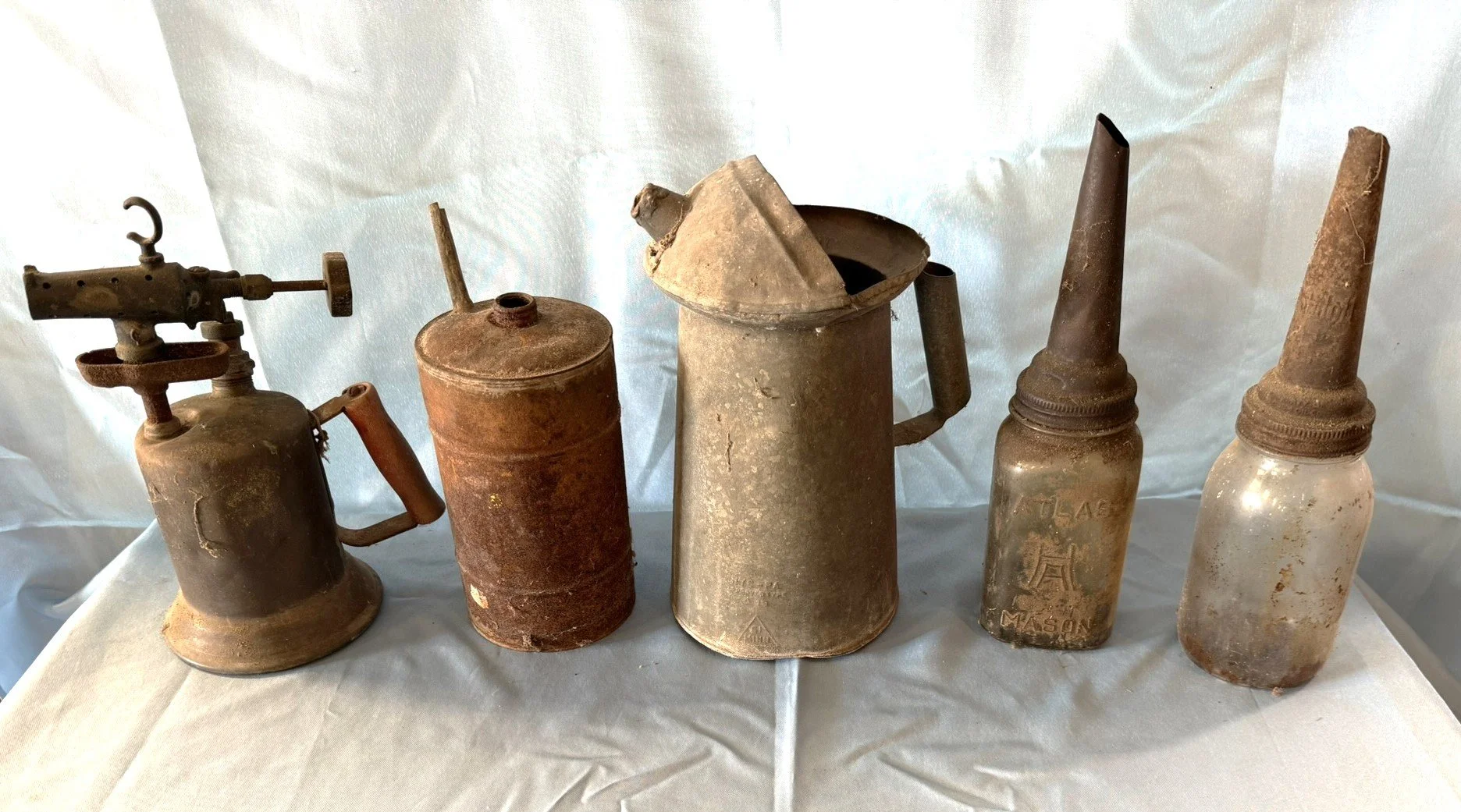 Family of Galen and Connie Siler Online Auction