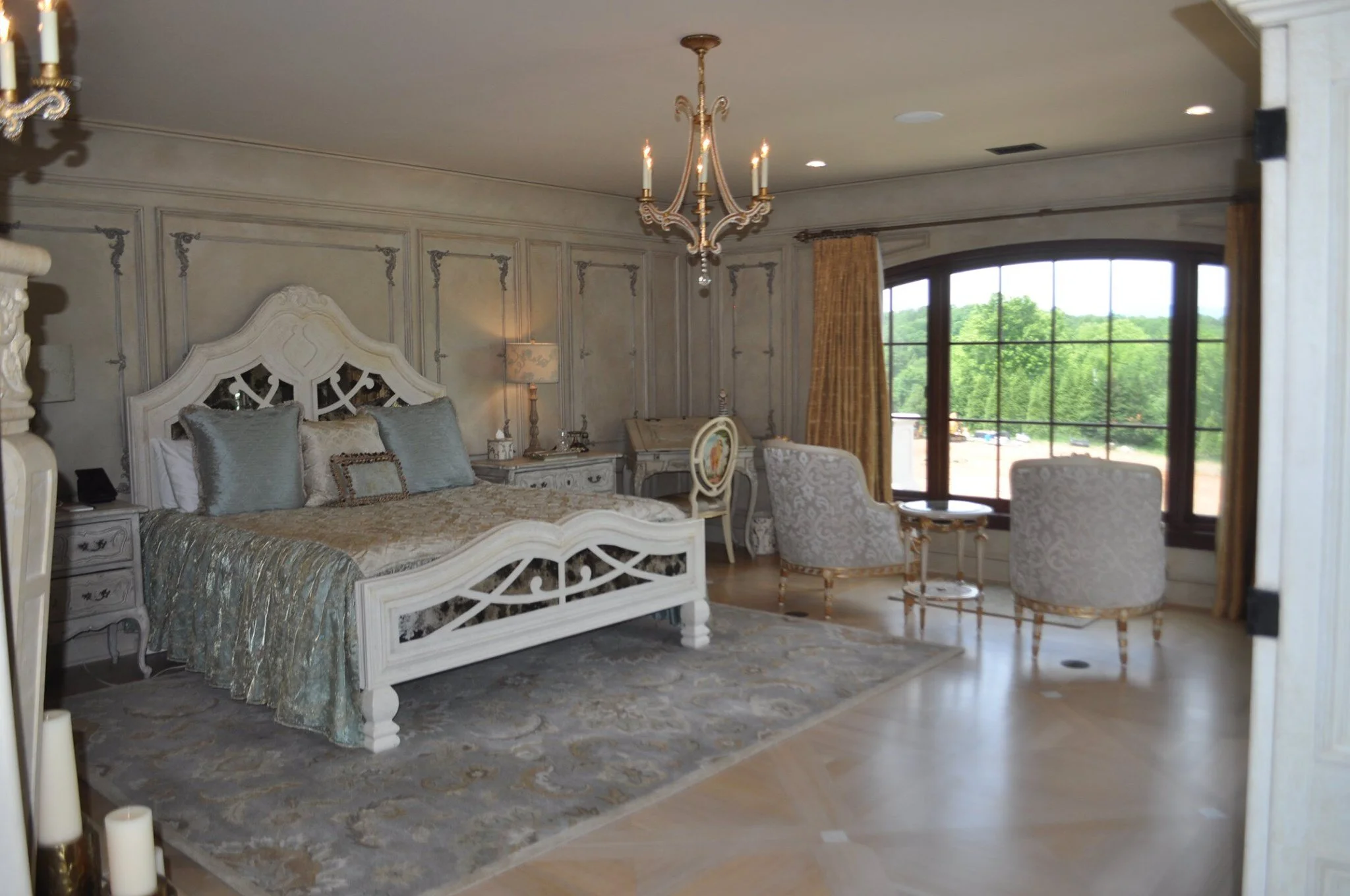 French wall feature.jpeg