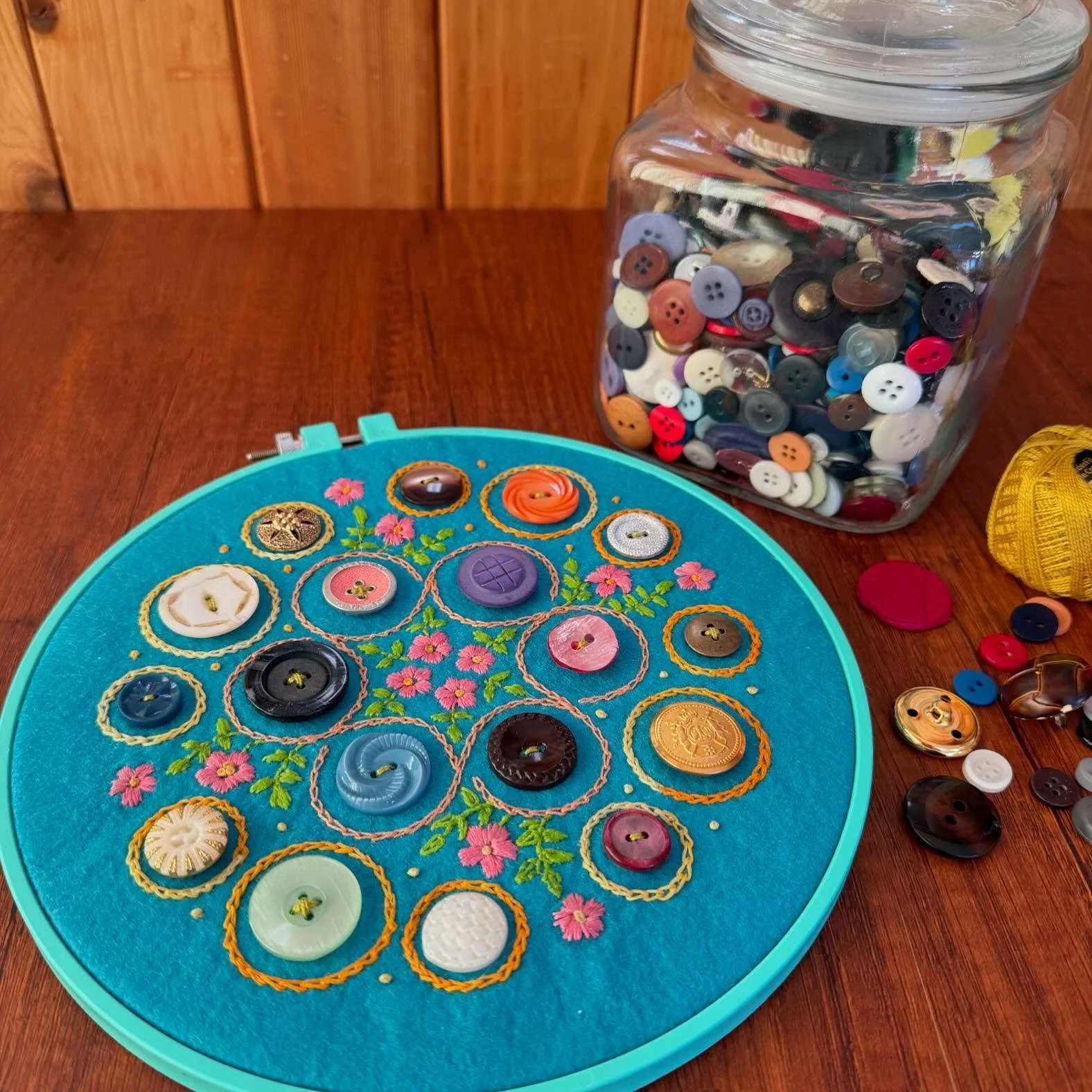 What&rsquo;s better than digging through a button jar? Uh making a beautiful project with buttons from my button jar! This will not be the only one I make!!