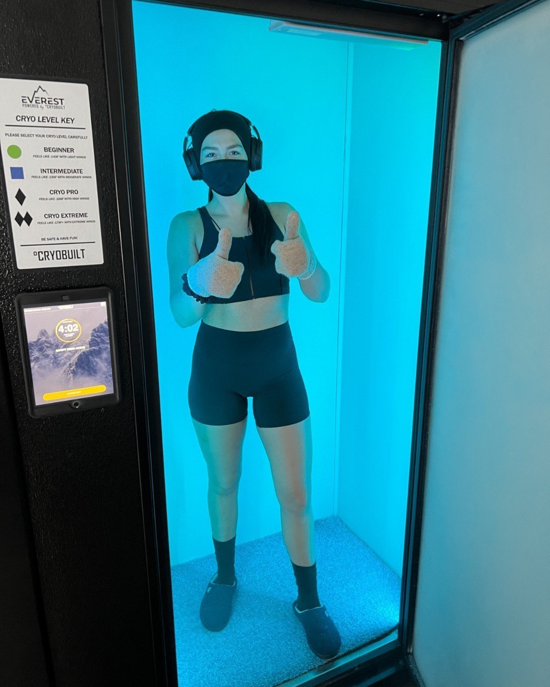 🧊Feel lighter and faster with Whole Body Cryotherapy. It aids in muscle recovery so you can perform at your best. 🏃🏽Speed up your recovery by booking a session in our app or call us!

#MuscleRecovery #CryoMethod #AthleteCare #missoulamt #cryothera
