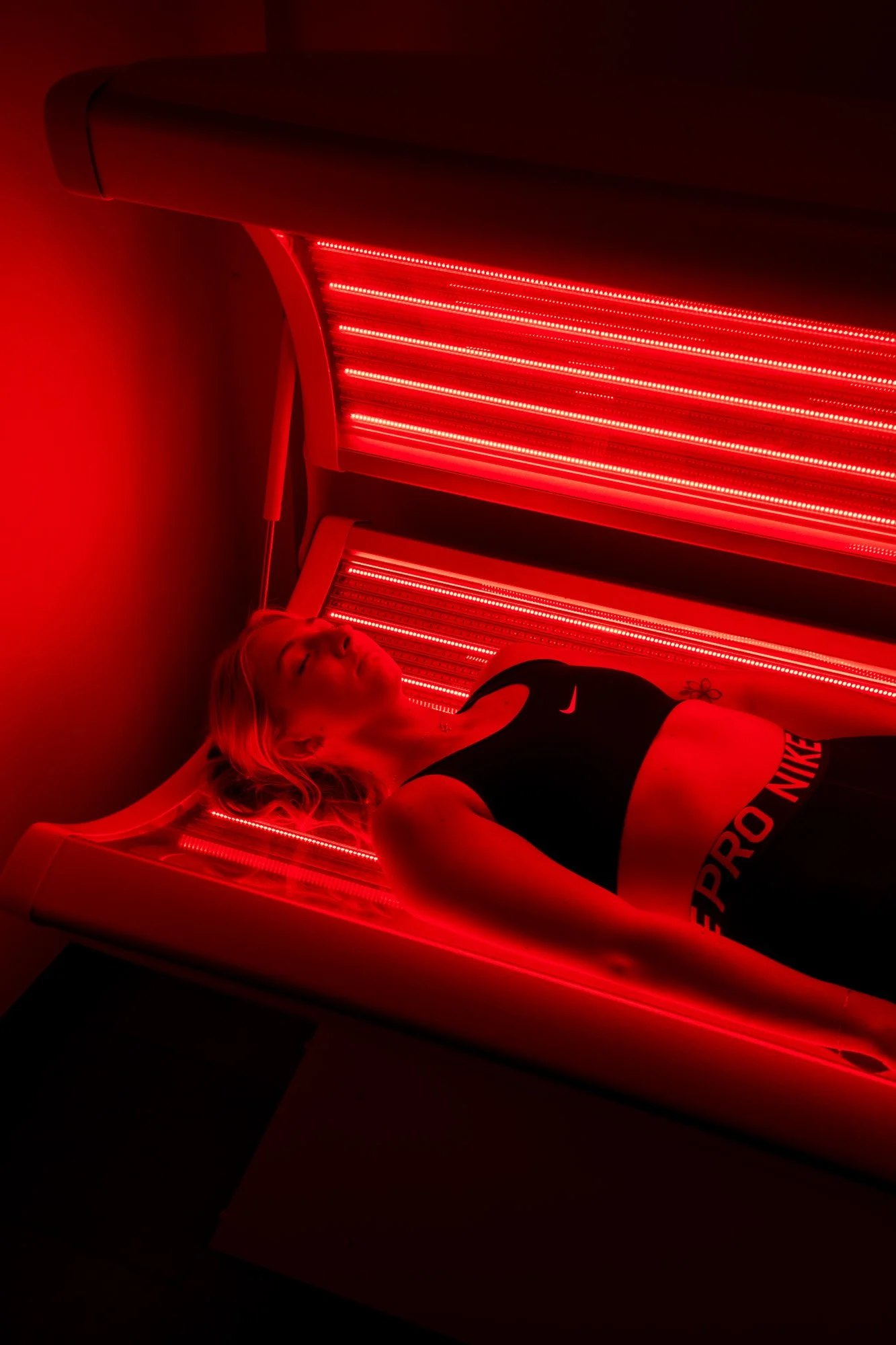 Red Light Therapy: Science-Backed Recovery That Goes Skin-Deep