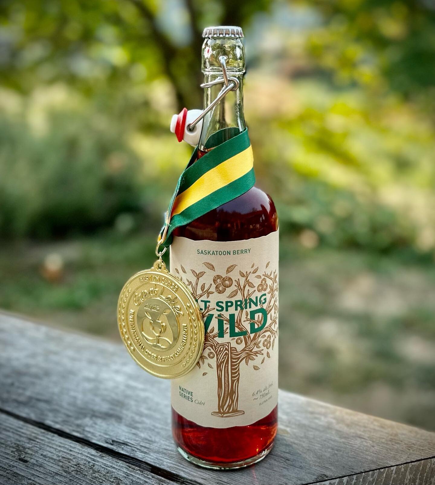 Best in class!! We are very please to announce that our Saskatoon Berry cider won best in class gold at this years @glintcap international cider awards. A big shout out to our team.  Find it in private liquor stores this week! #gold #wewon #proud