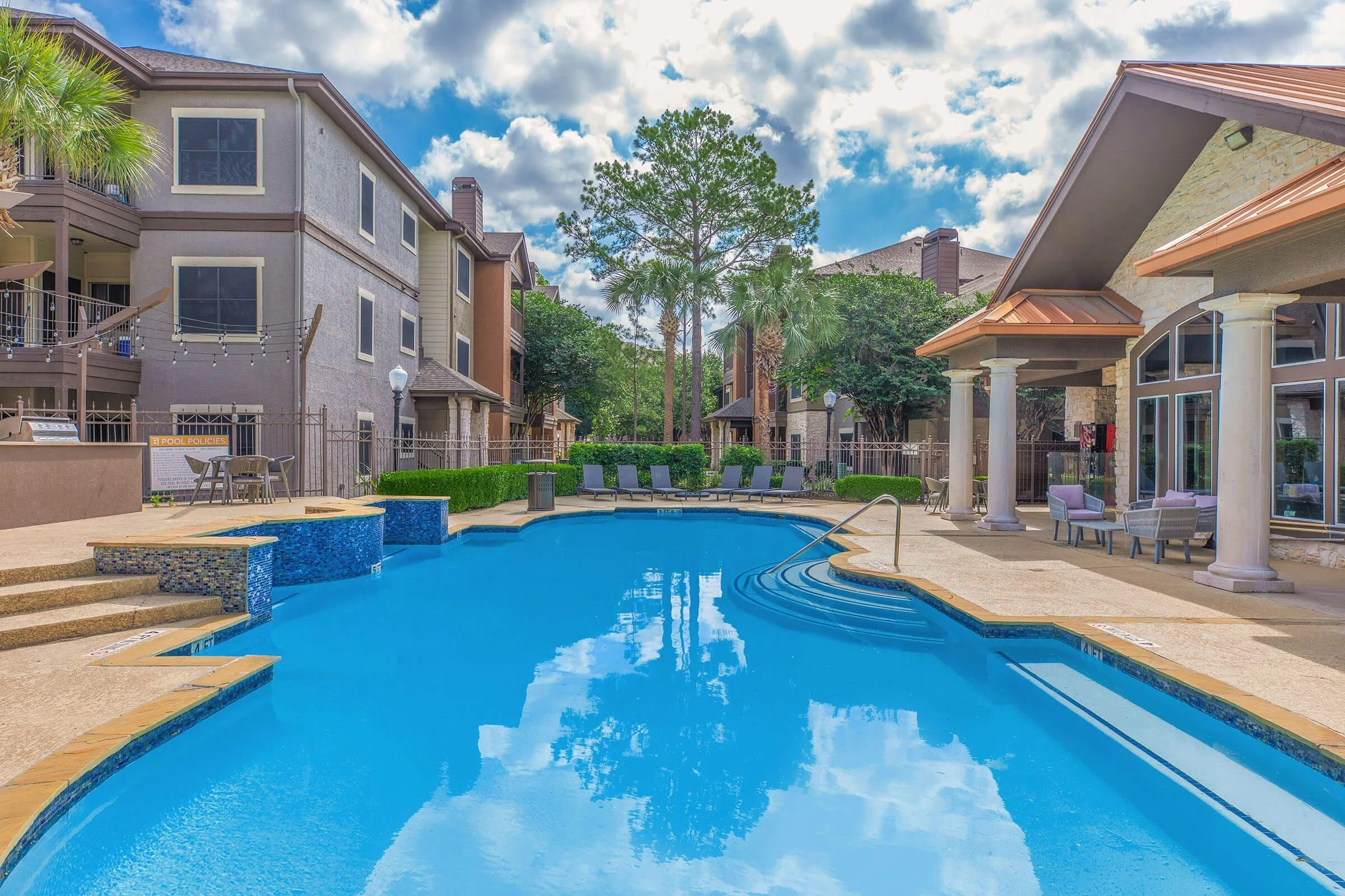 Beckleypool.jpg
