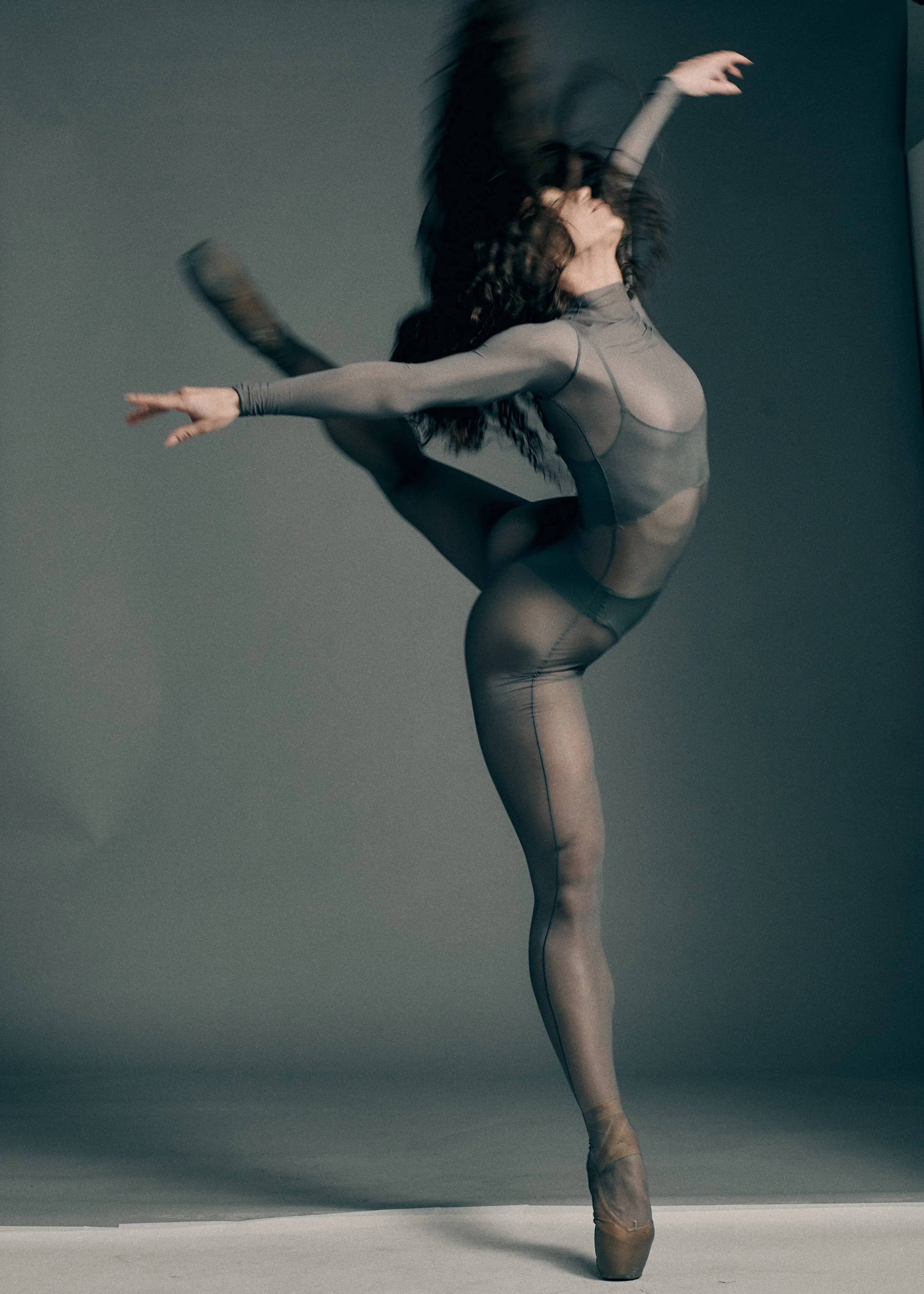 ElsaStallings_x_SergioAvellaneda0422202517845 copy.JPEG