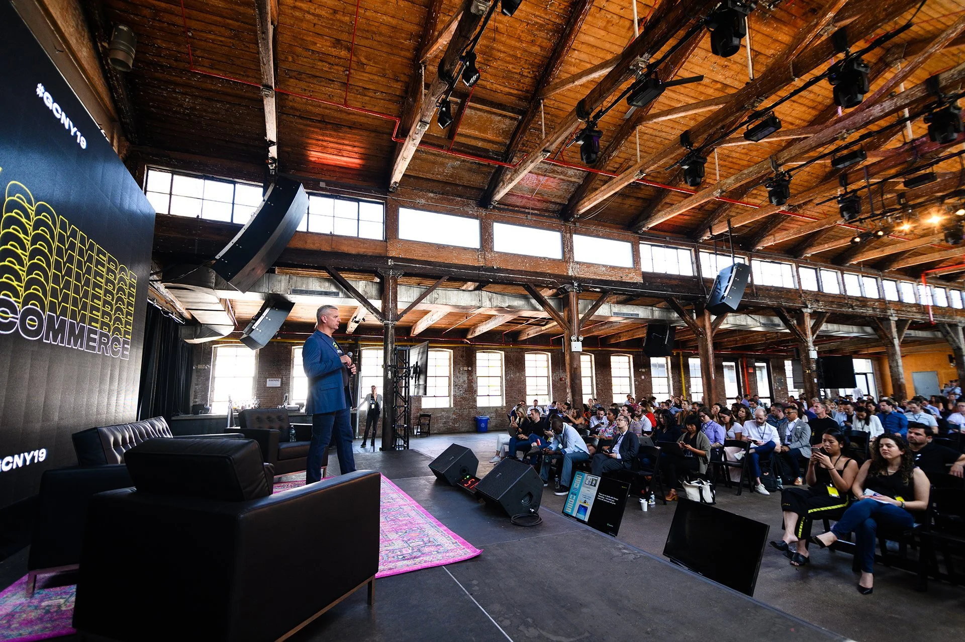 KEYNOTE MAIN STAGE 1.JPG