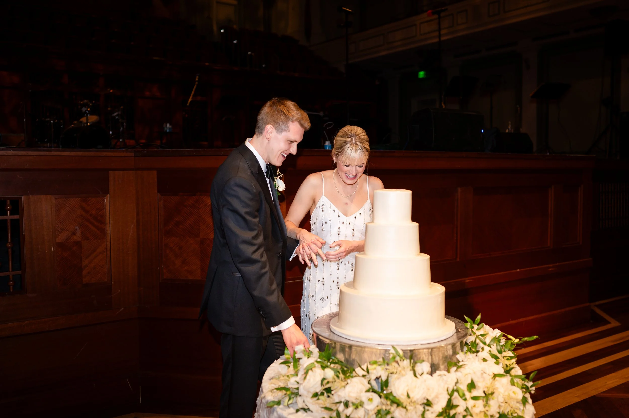 Elizabeth+JoesephWeddingSowingCloverPhotography-1972.jpg