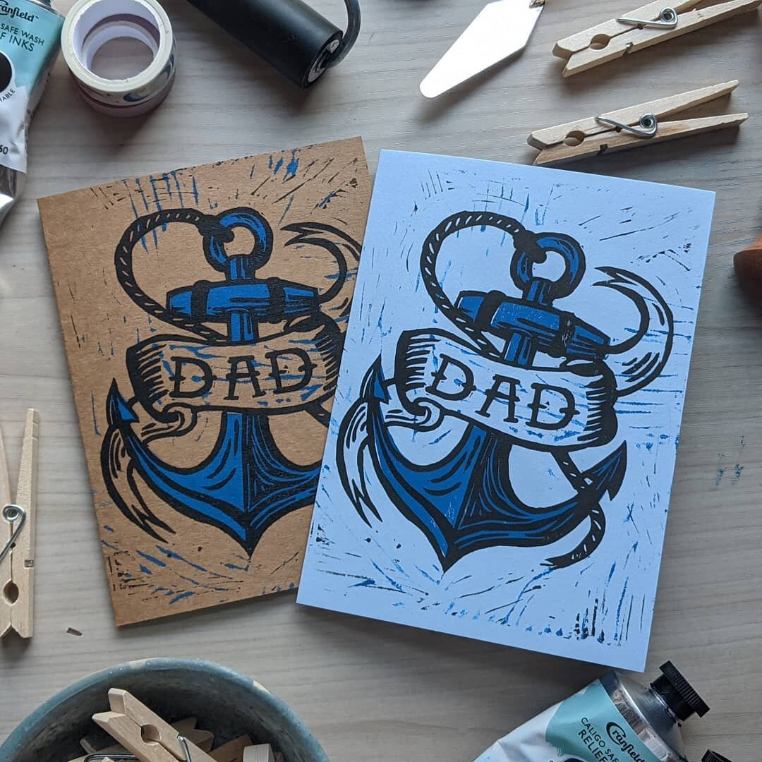 Father's Day is coming up and I still have a few cards left! Get em while you can!
.
.
.
.
.
.
#linocutart #linoart #linocut #handmadeart #handmadecard #cardsale #fathersdaycard #fathersdaygifts #classictattoo ##traditionaltattoo #giftideas #fathersd