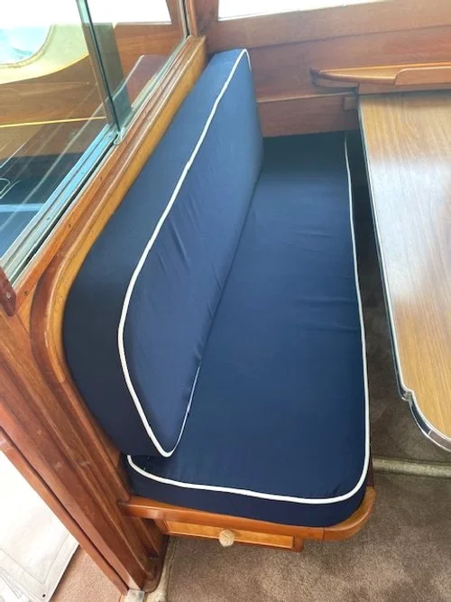 After: Seats in a Halvorsen