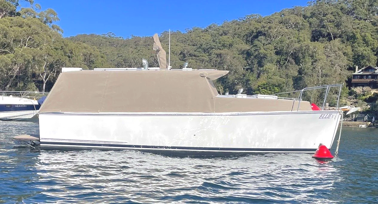 Full Halverson Cover Sunbrella Taupe
