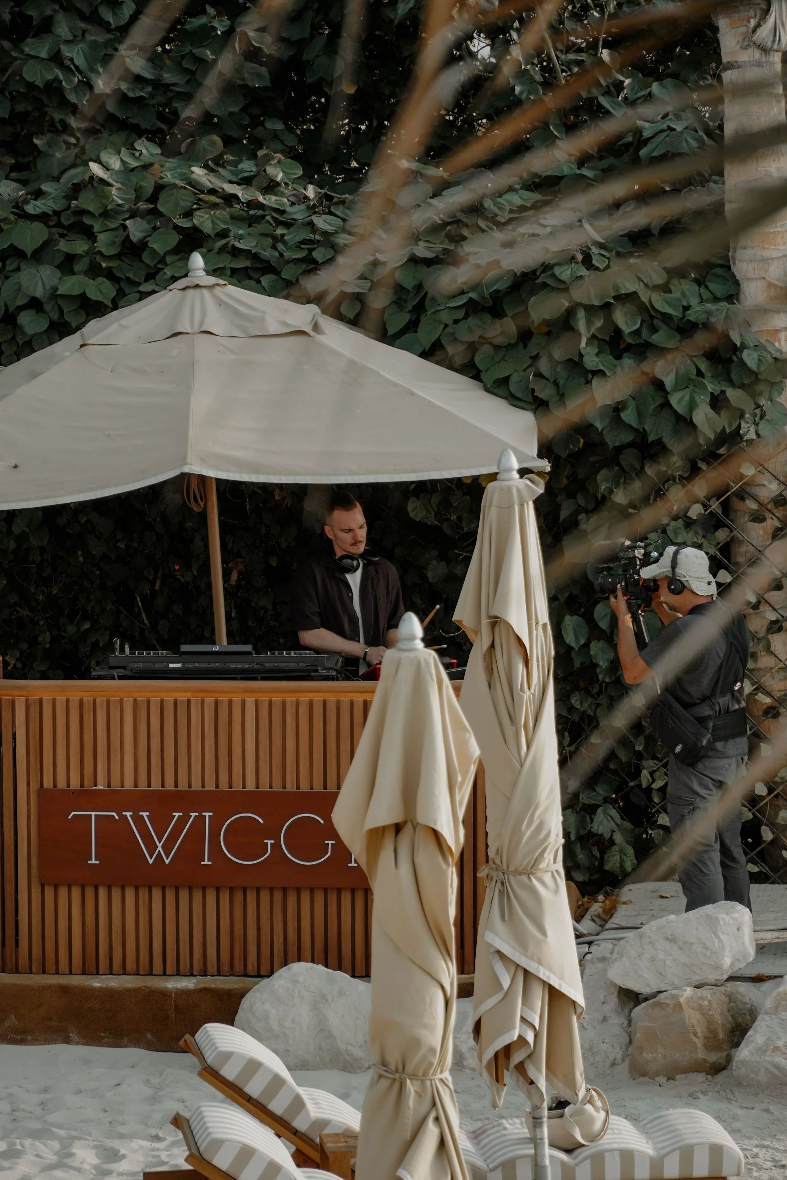 MAY 2025 : French TV TF1 at Twiggy Dubai