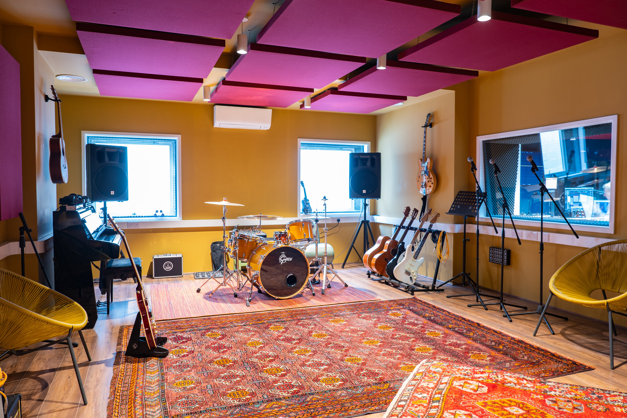 Live Room