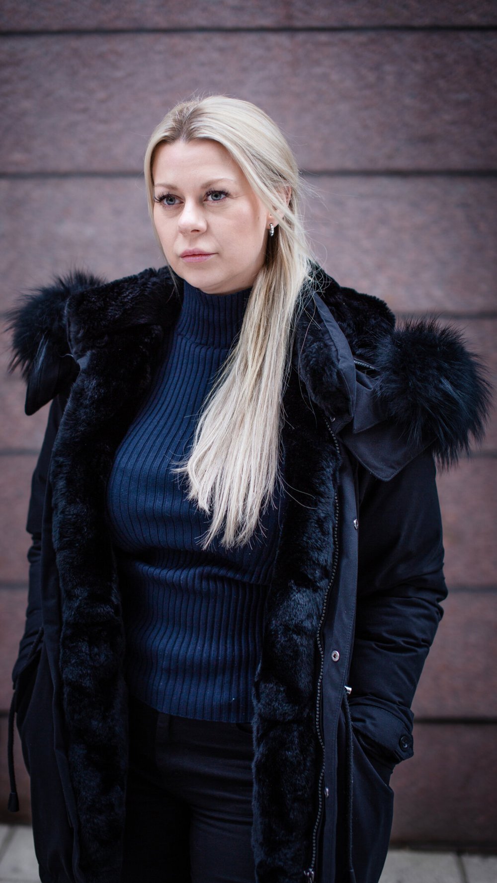 Pernilla Sjoholm, outra vítima de Simon