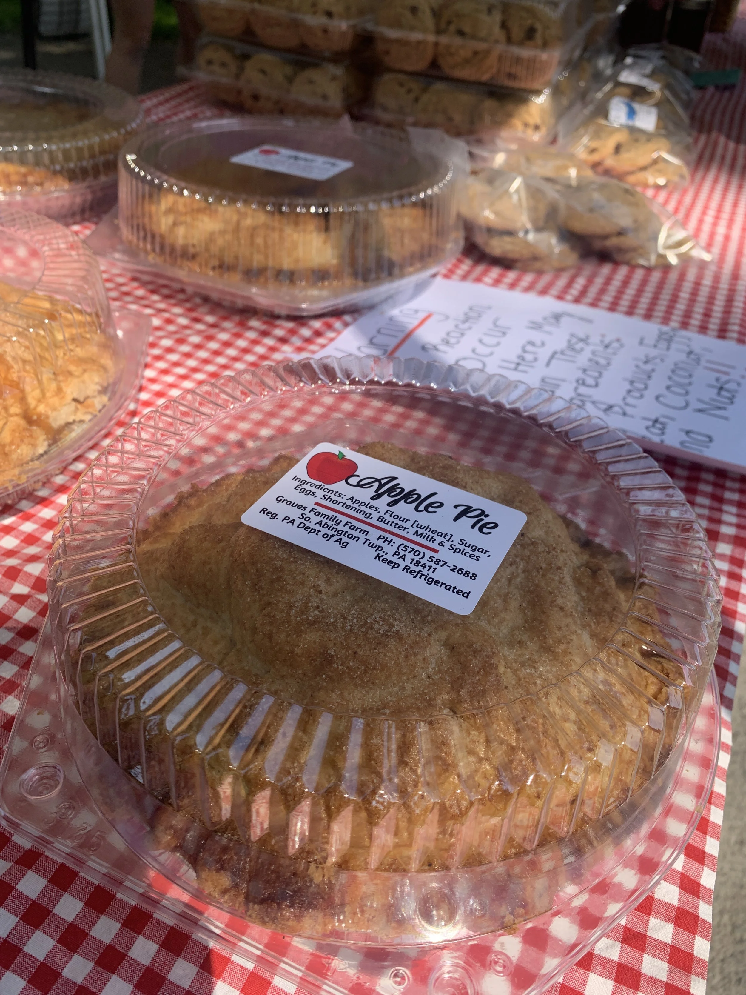 Tunkhannock Farmers Market at Creekside gardens 3.JPG