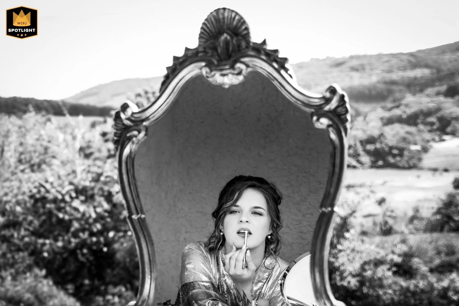 highly-ranked-top-wedding-photographer-2745898 (1).jpg