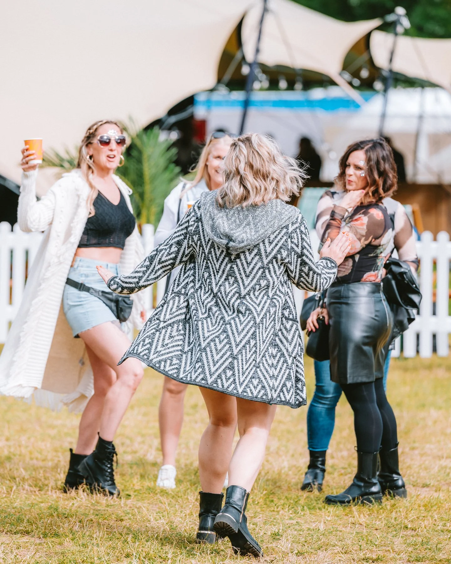 Summertime Live Reading 2024-36.jpg