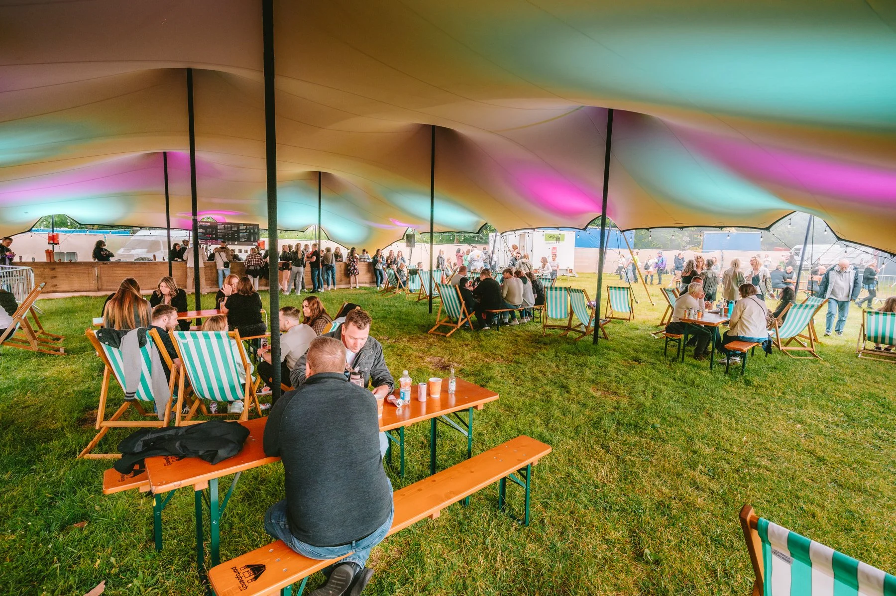 Summertime Live Reading 2024-187.jpg