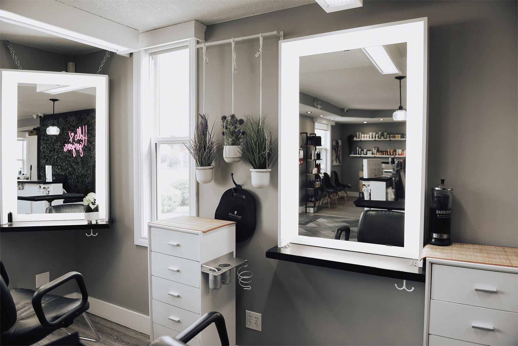 _0005_the-hair-lounge-airdrie-hair-salon.jpg