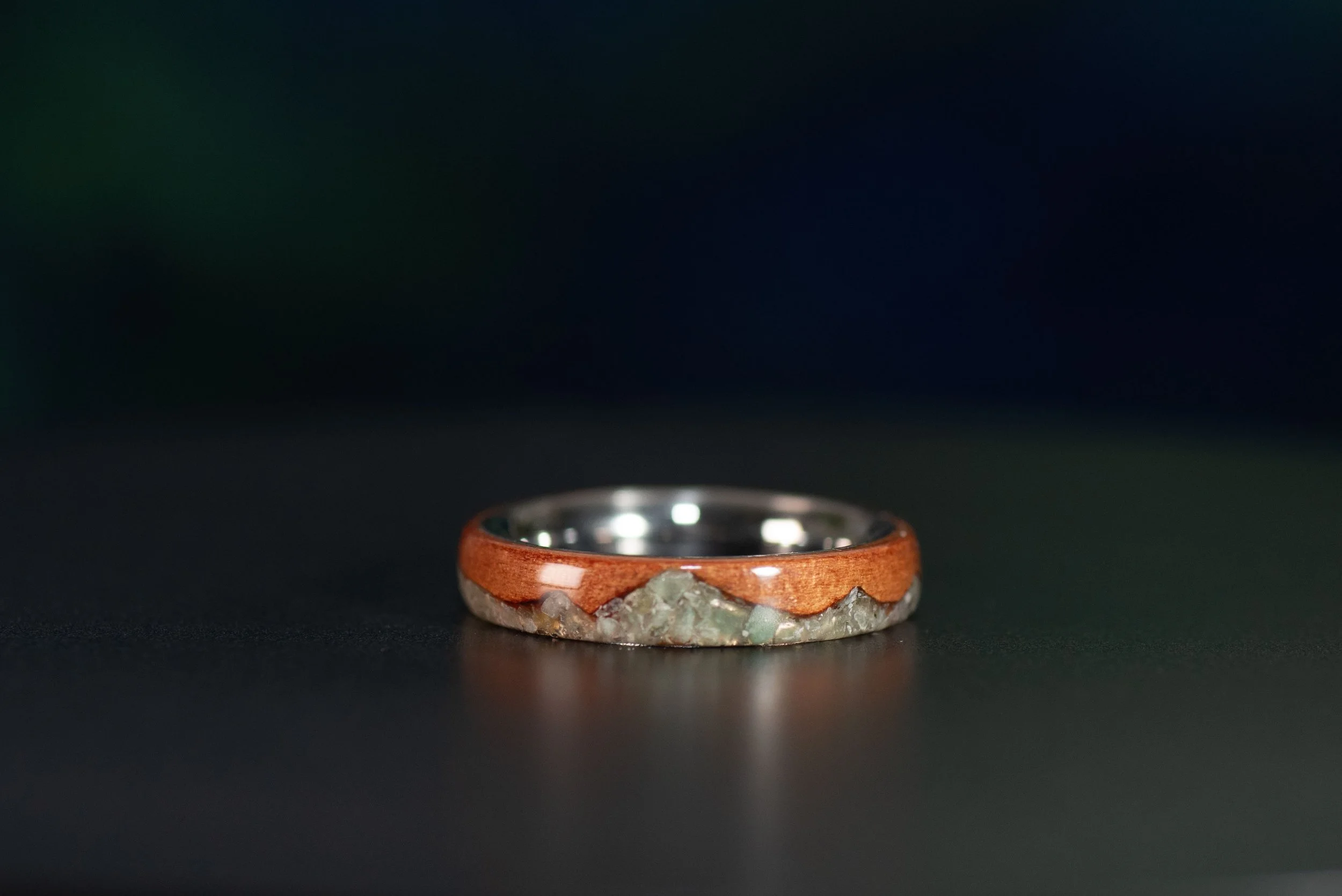 Mountain landscape jade inlay ring in Tineo wood