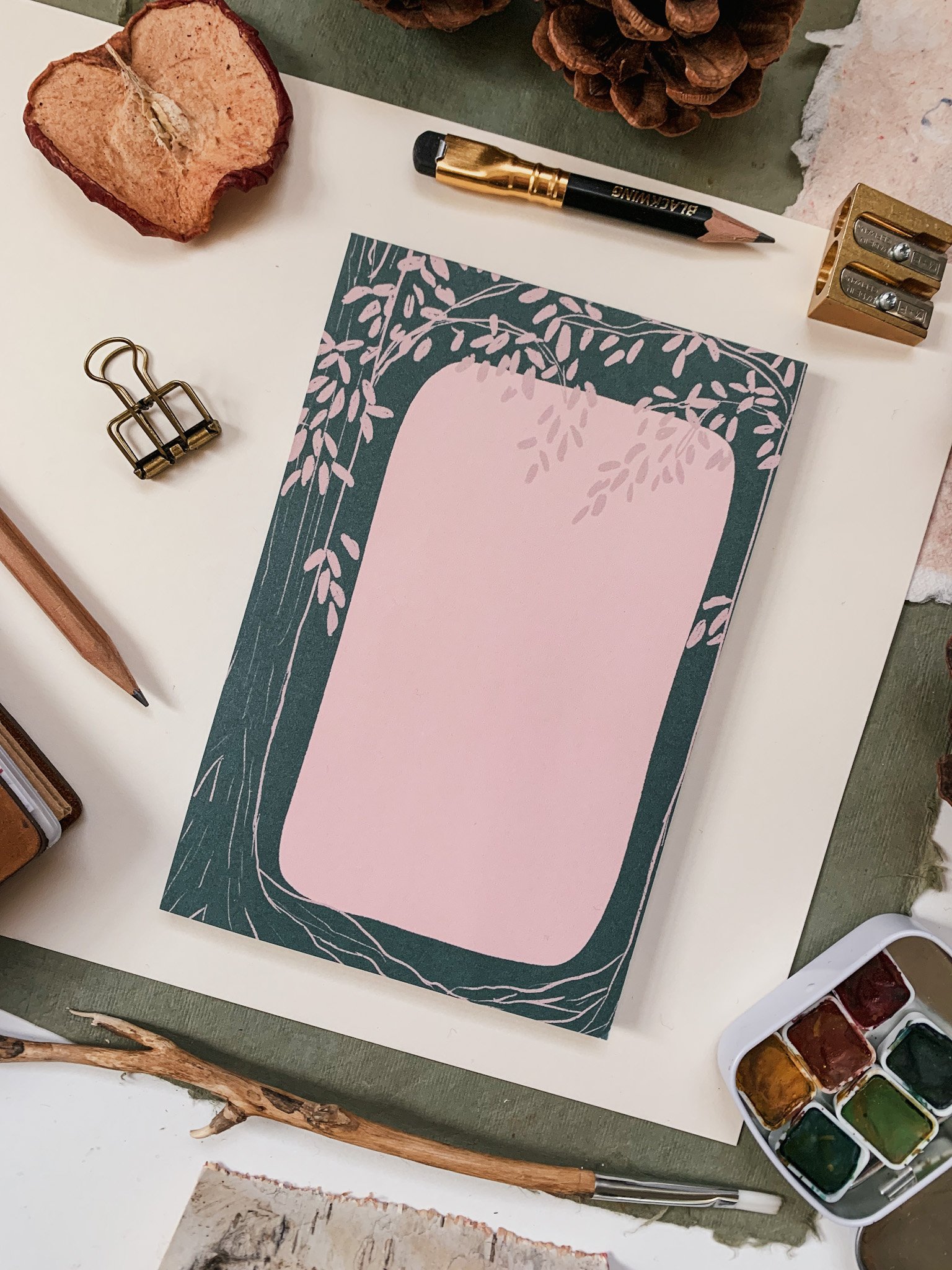 Artsy_Notepad2_2023.jpg