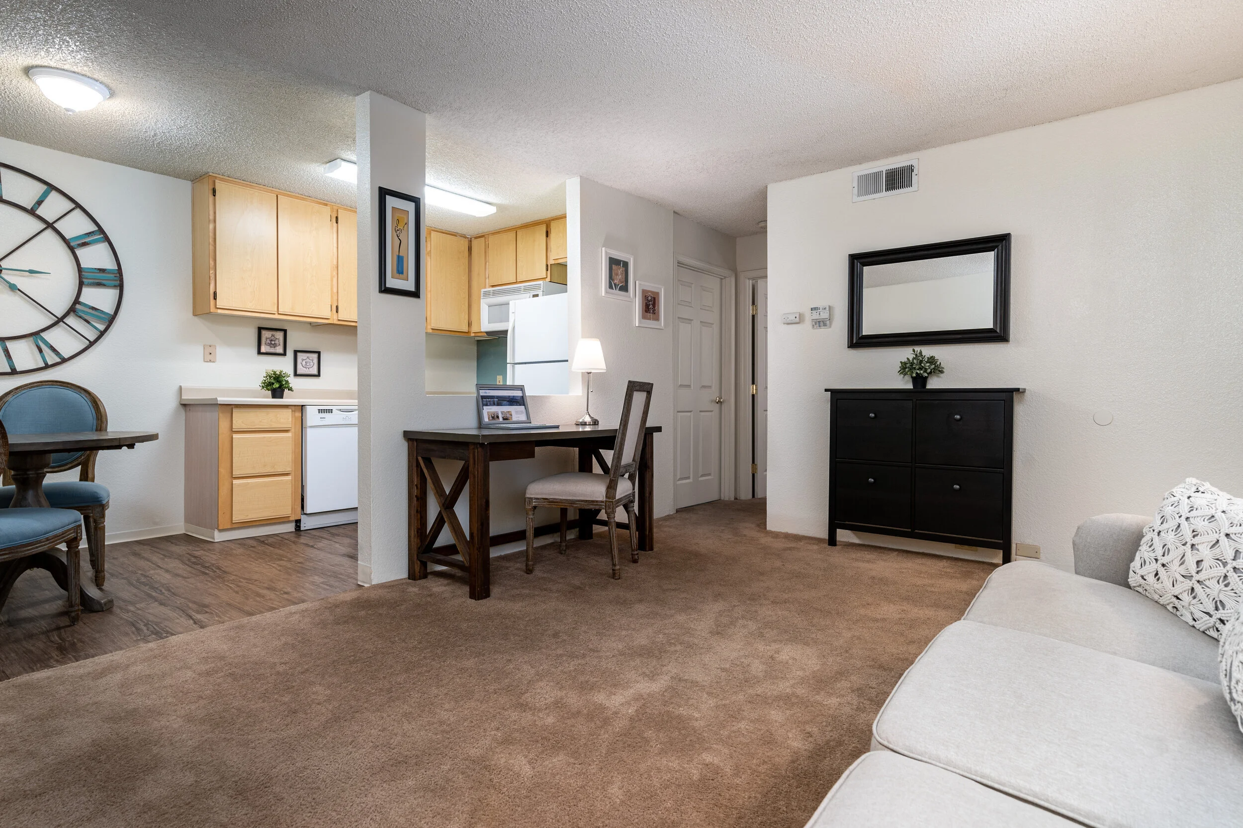 Photo Gallery — Sycamore Lane Apartments