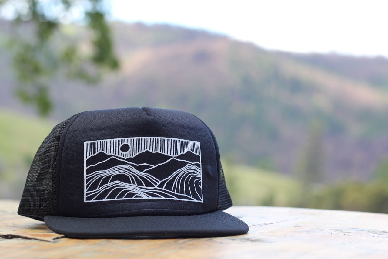 skyline black NEW.jpeg