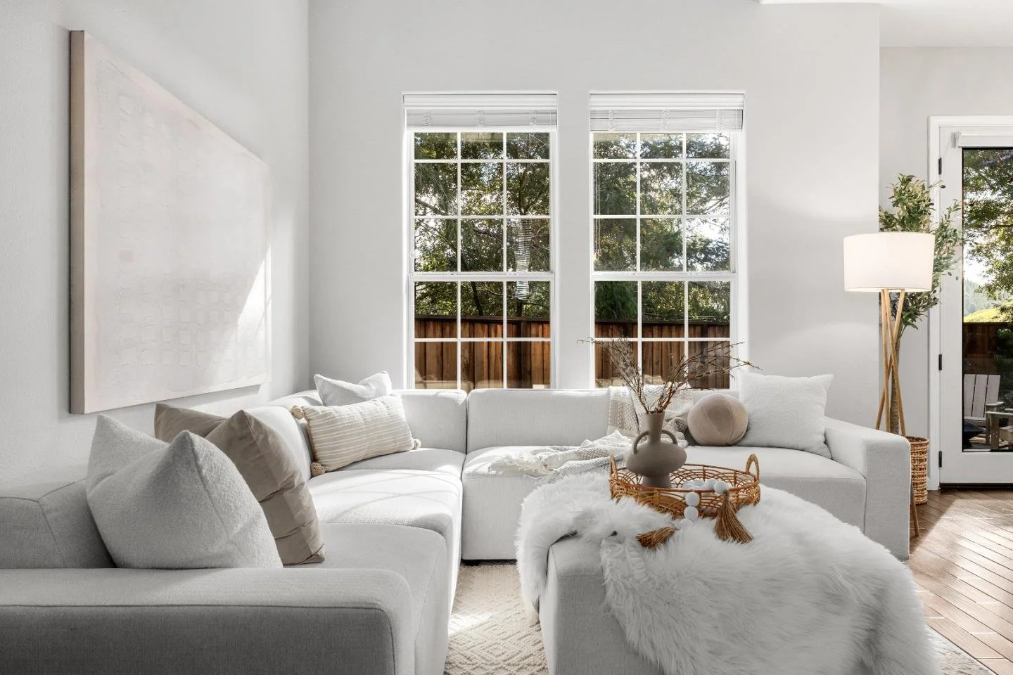 How Lighting Shapes Buyer Perception