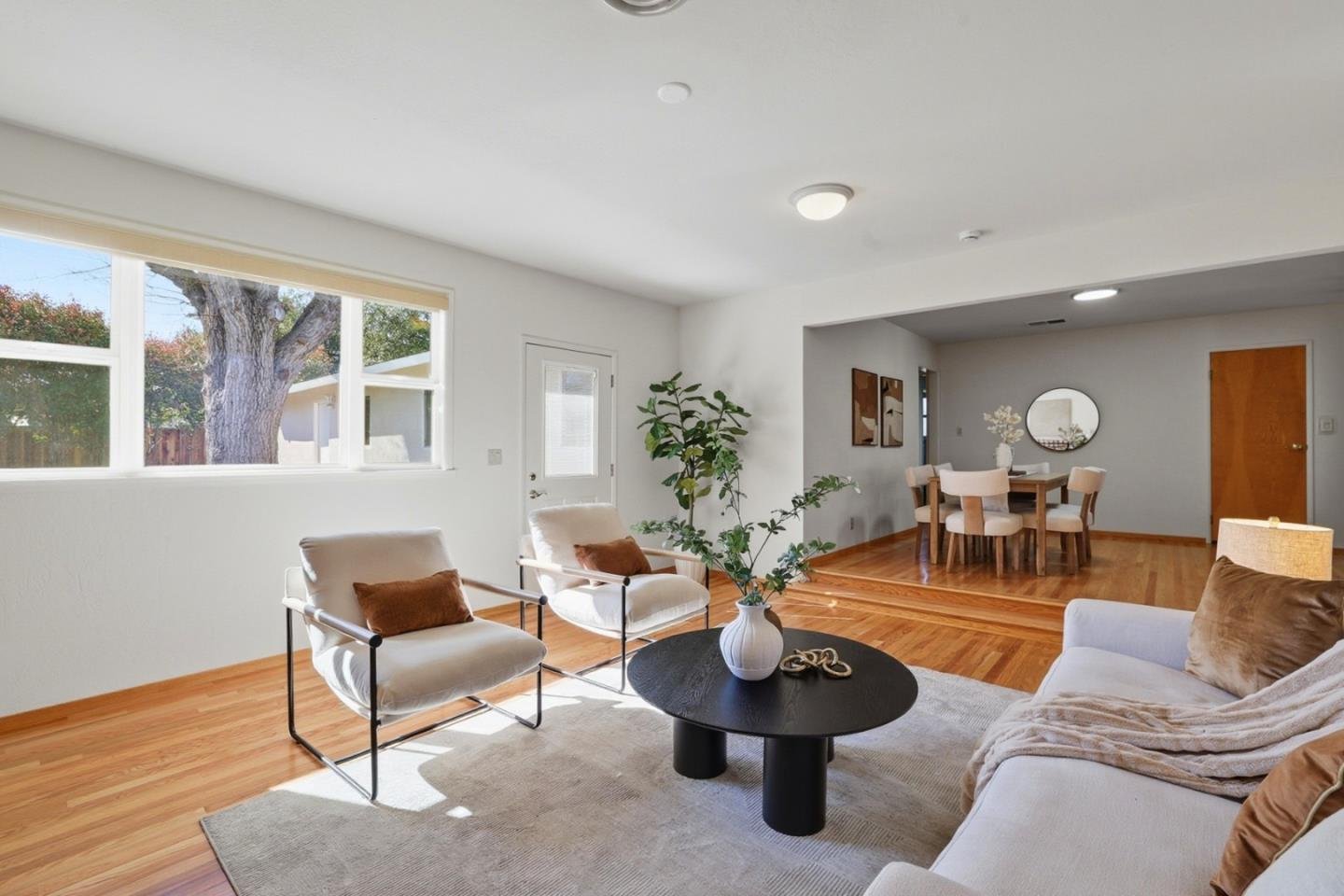 Staging for Connection: Creating Spaces Buyers Remember