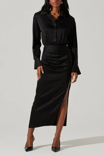 Elizabello Satin Midi Shirt Dress