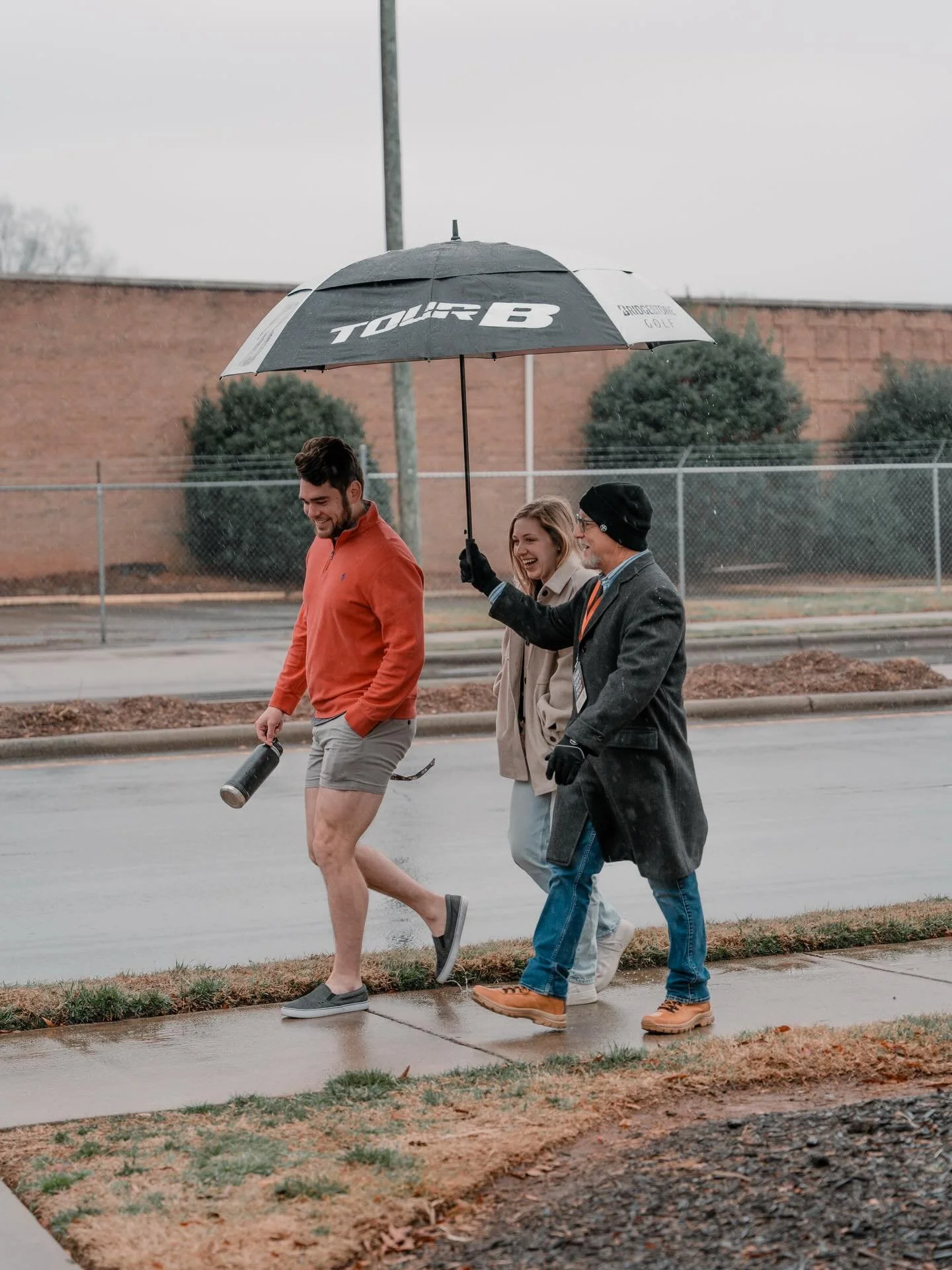 The fullness of God
Won&rsquo;t be kept in a grave
Darkness, your hour is over!

Ooooo Plaza, we loved that new song so much we&rsquo;re doing in again on Sunday. Can&rsquo;t wait to see you there!