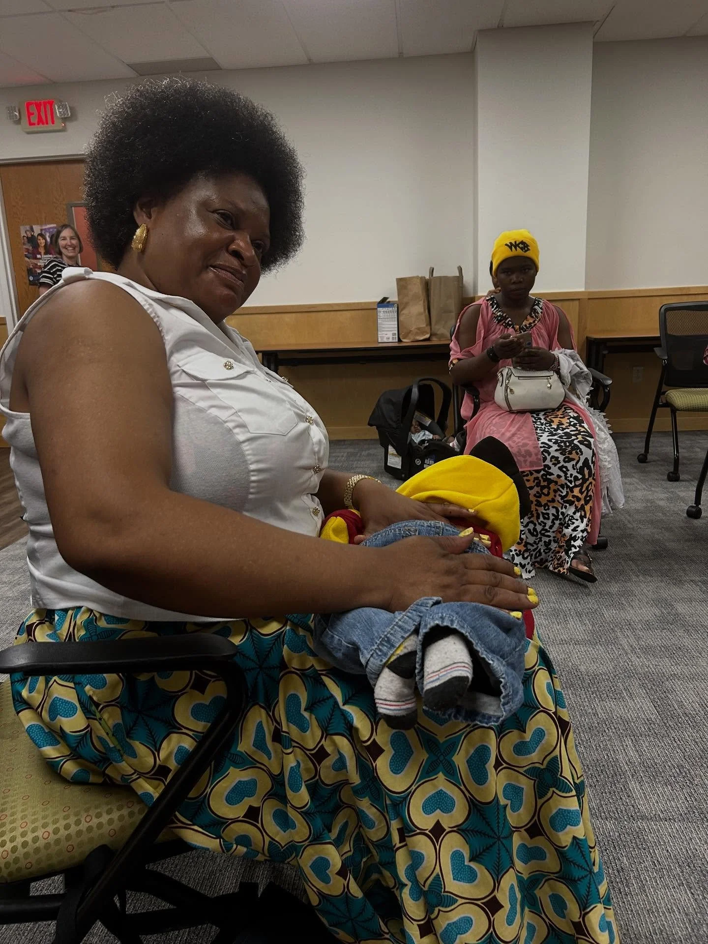 In honor of National Midwifery Week we celebrate Juliet Ilunga. 🇨🇩&hearts;️&hearts;️Juliet is a traditional midwife from Democratic Republic of the Congo (DRC) and our Sankofa Doula sister here in Syracuse, NY. 
Juliet serves our community of famil