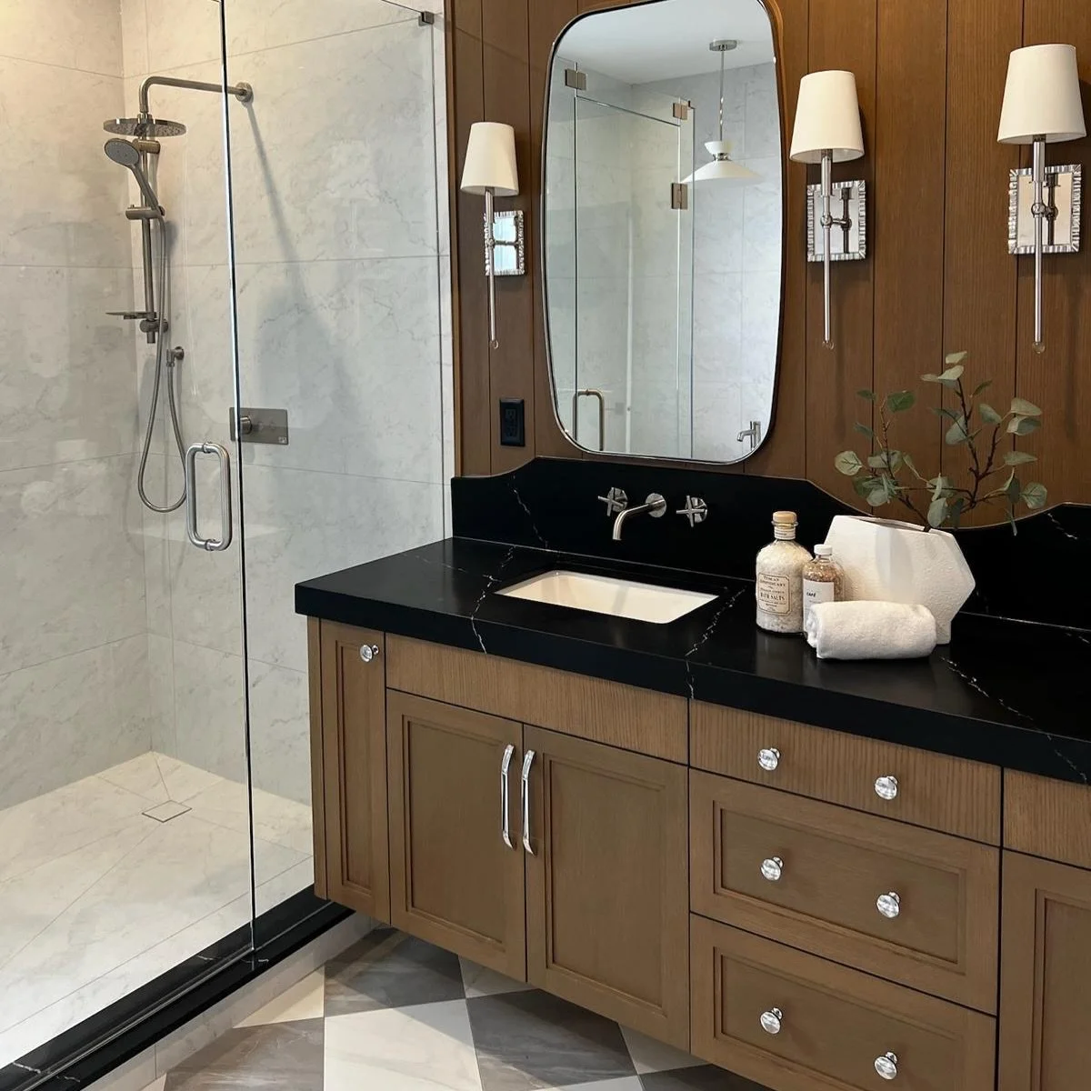 Always bold a statement when incorporating polished chrome into cabinet finishings. Check out how amazing this turned out.
