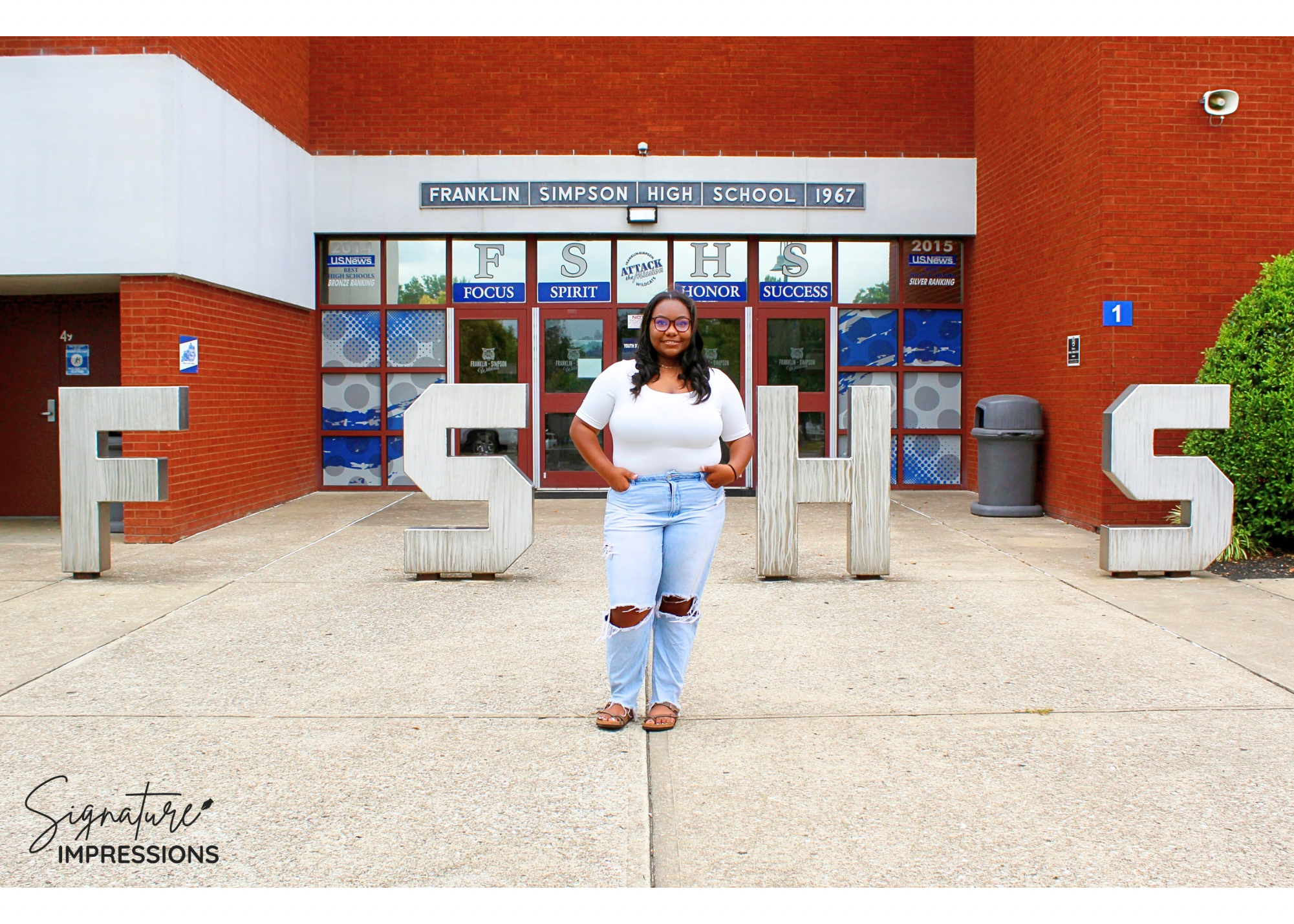 Senior Edits - Landscape - 4.PNG