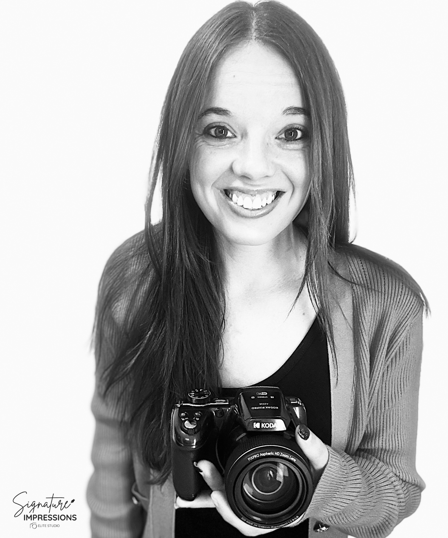 Amanda Camera-1.png