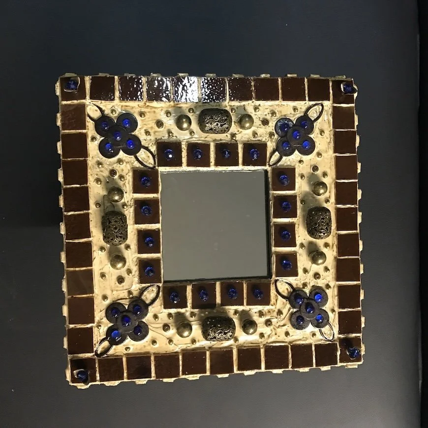 Noah’s Mirror
mirror