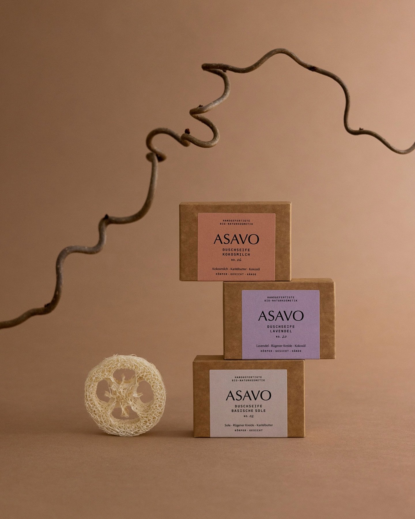 Ein Packaging allein erz&auml;hlt noch keine vollst&auml;ndige Geschichte 🍟 Erst im Zusammenspiel mit Bildsprache, Emotion und dem Storytelling der Markenwerte wird eine Marke wirklich lebendig und erlebbar.

In jedem dieser Projekte ging es darum, 