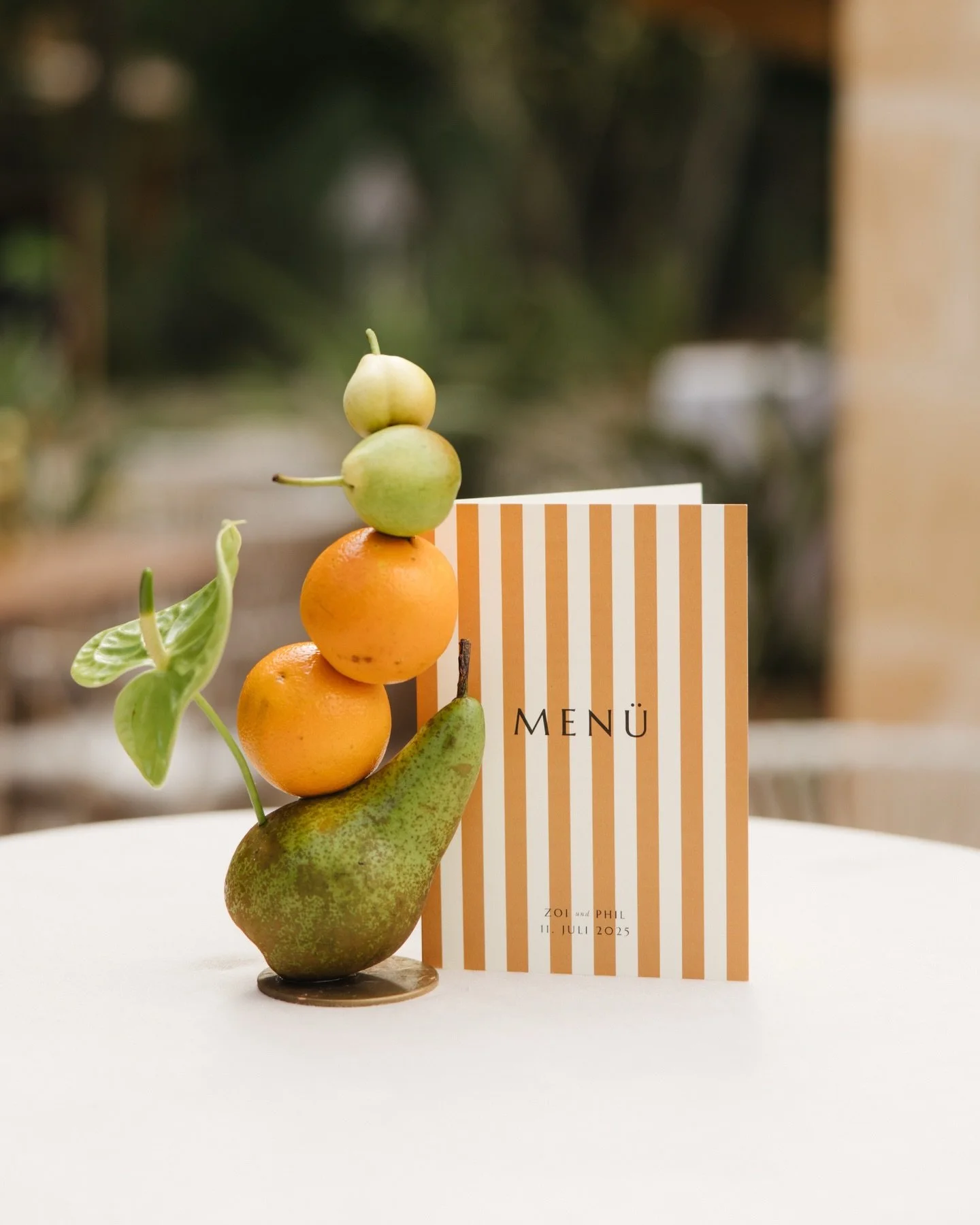 Noch ein Projekt aus dem letzten Jahr, was ich euch nicht vorenthalten m&ouml;chte:

Wedding Stationery f&uuml;r @zoi101 🧡 und vermutlich die sch&ouml;nsten Bilder, die je von meiner Papeterie entstanden sind.

Diese wundersch&ouml;ne Hochzeit fand 