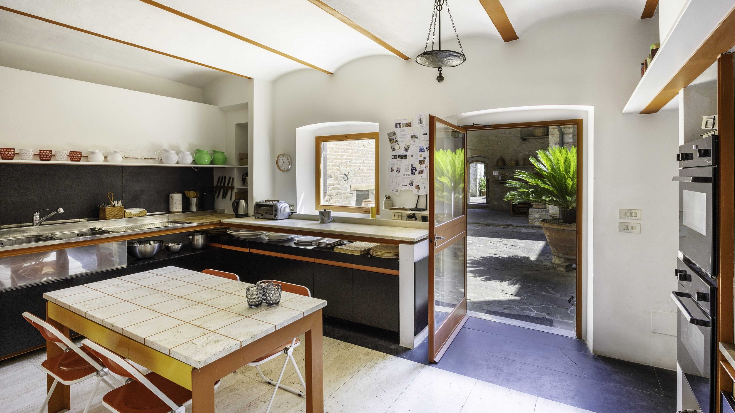tgs-kitchen-01-lr.jpg