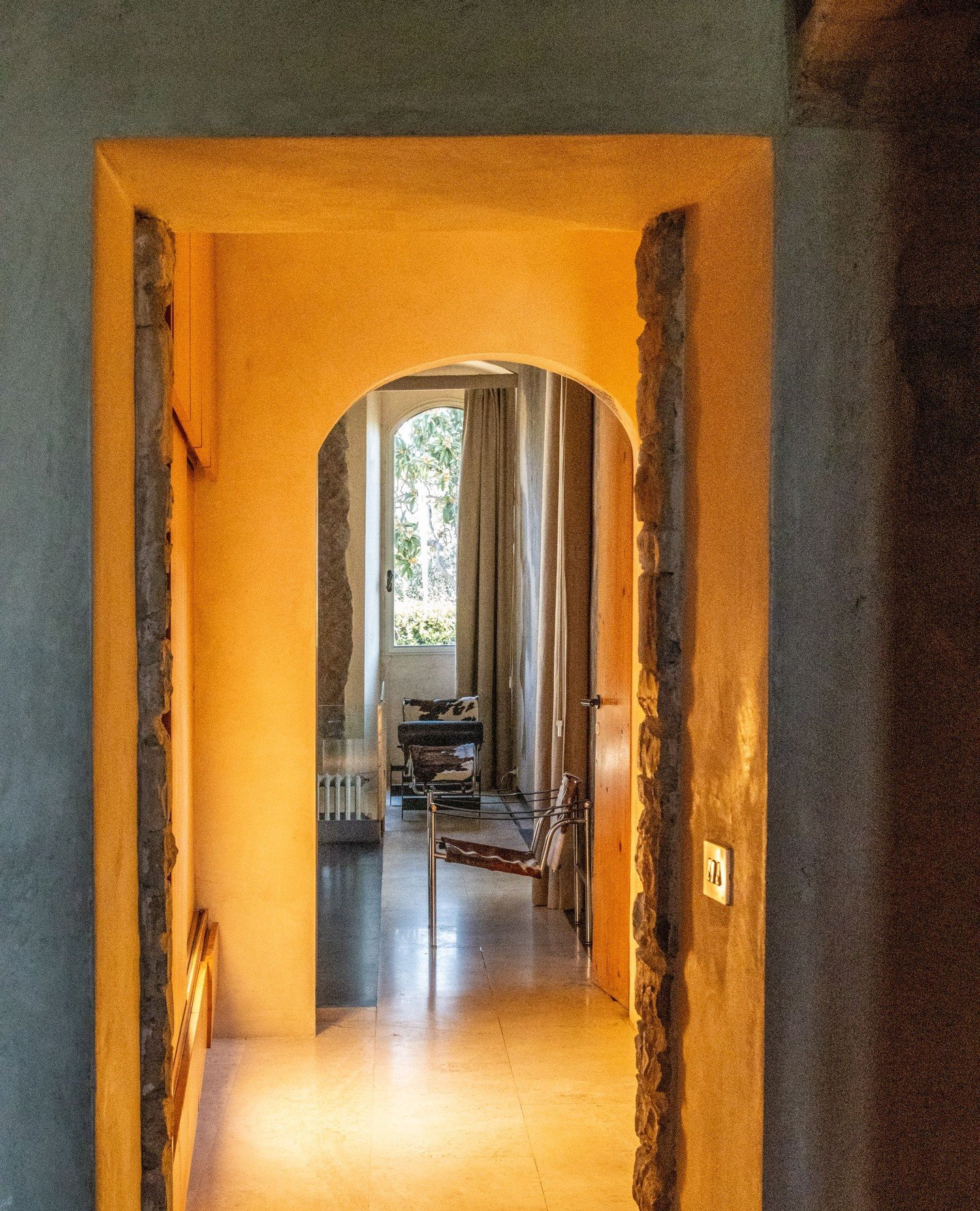 A doorway that feels like an invitation.⁠
⁠
Step inside the Peruzzi Bedroom and you&rsquo;re greeted by the iconic LC4 Chaise Lounge and LC1 Chair, perfectly placed for slow mornings, long thoughts, and quiet Tuscan light.⁠
⁠
A glimpse of calm, waiti