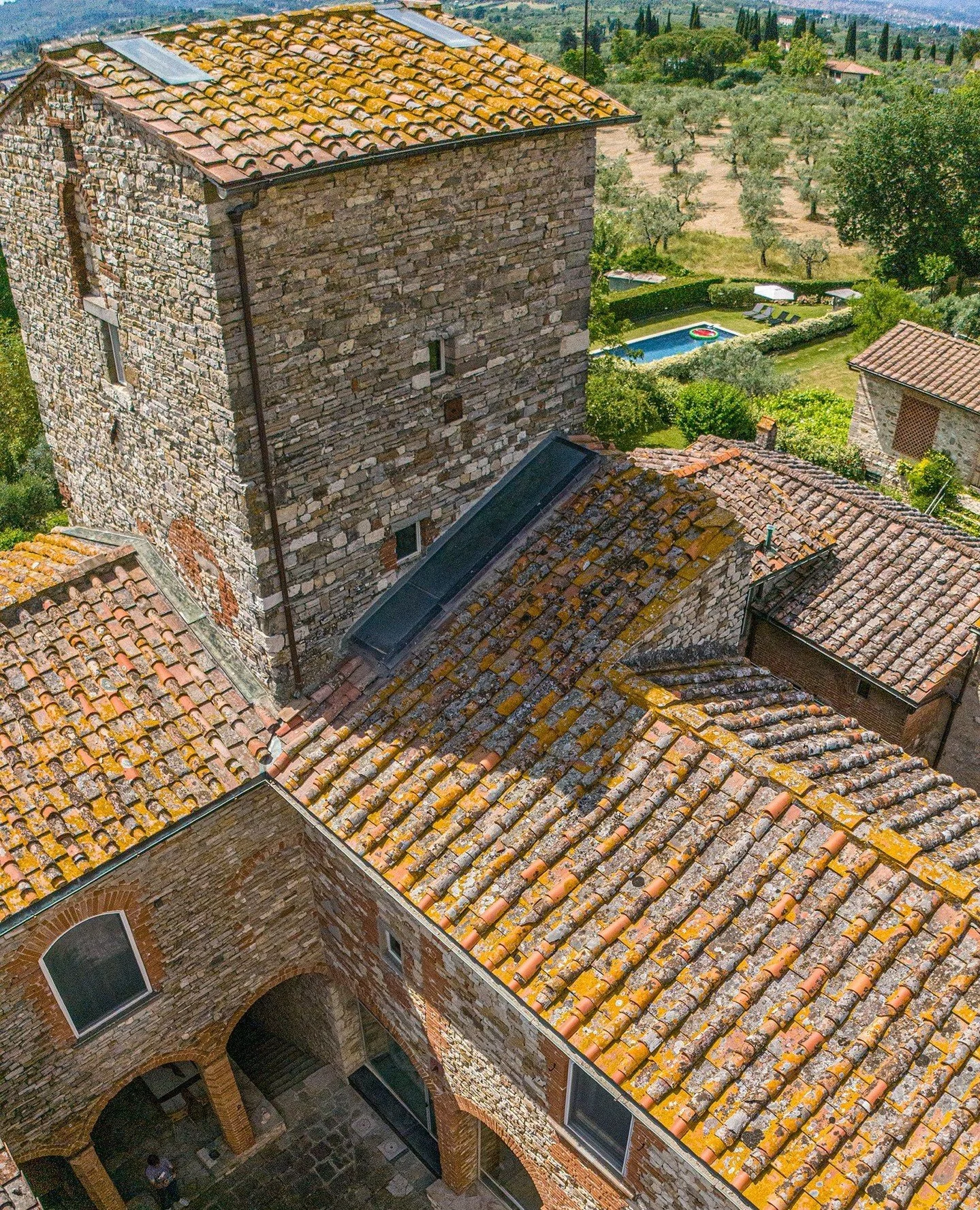 From above, Torre di Sopra reveals its quiet rhythm. ⁠
⁠
Ancient stone, sunlit courtyards, and the pool resting just beyond...every corner shaped by time, light, and the ease of Tuscan living.⁠
⁠
A place to wander slowly, settle in, and stay longer t
