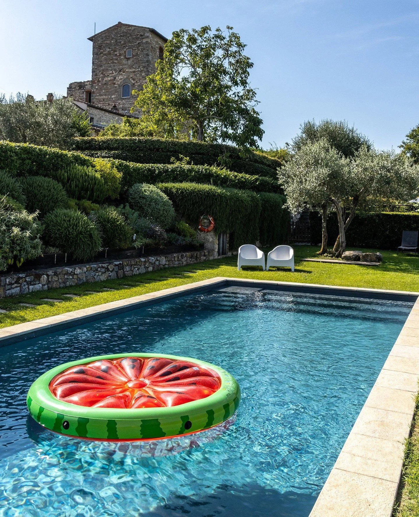The heatwave has arrived and suddenly, the pool becomes the only place to be.⁠
⁠
Long afternoons in the water, warm stone under the sun, and that unmistakable feeling of Tuscan summer settling in around you.⁠
⁠
Our salt water pool is waiting. ⁠
⁠
⁠
#
