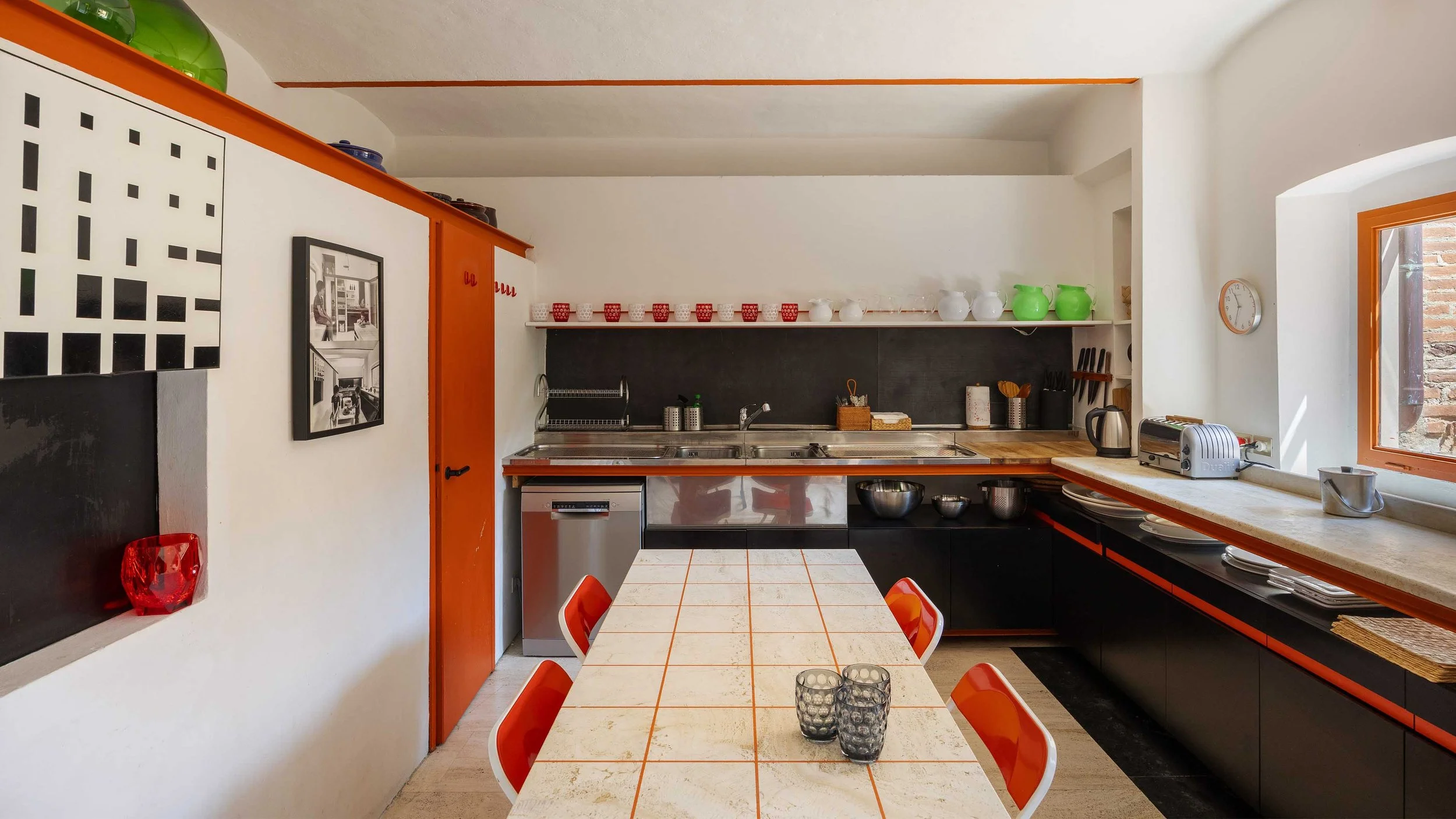 tgs-kitchen-04-lr.jpg