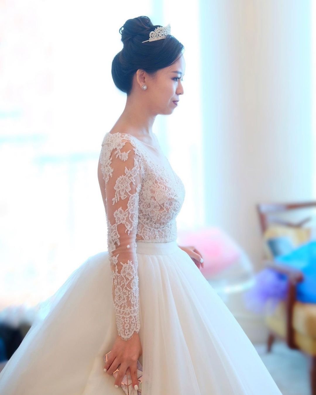 Off The Shoulder Wedding Dresses: 18 Bridal Looks