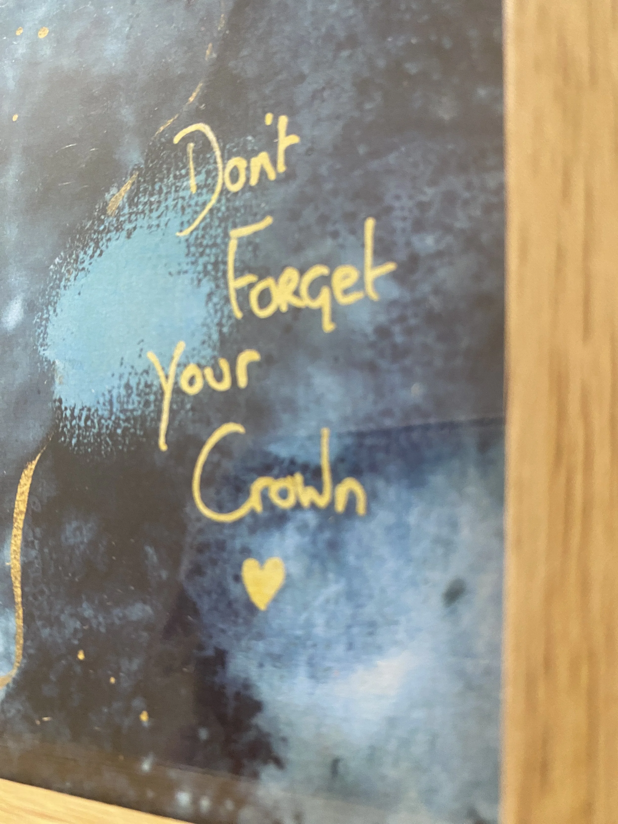 CROWN 4.JPG