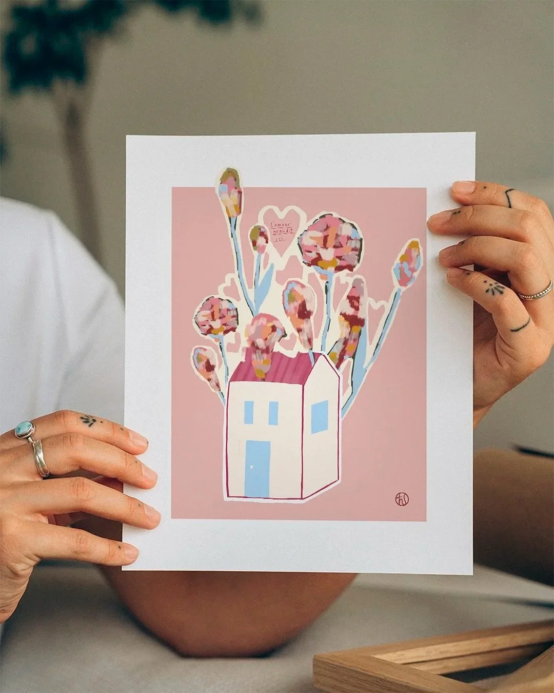 Accueille plus d’amour et de douceur. 👇
Commande ma nouvelle oeuvre « l’amour grandit ici » en impression sur papier ou sur toile en cliquant sur le lien dans ma bio. 🔗 🖼️
On s’en reparle dans quelques moi