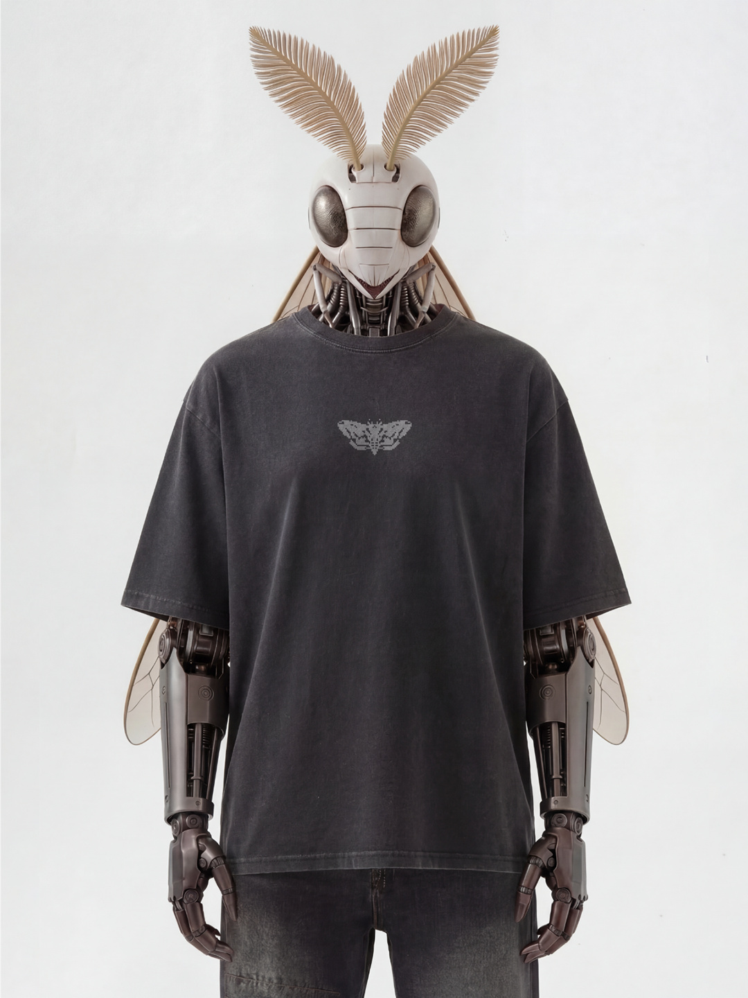 moth t-shirt - vintage black