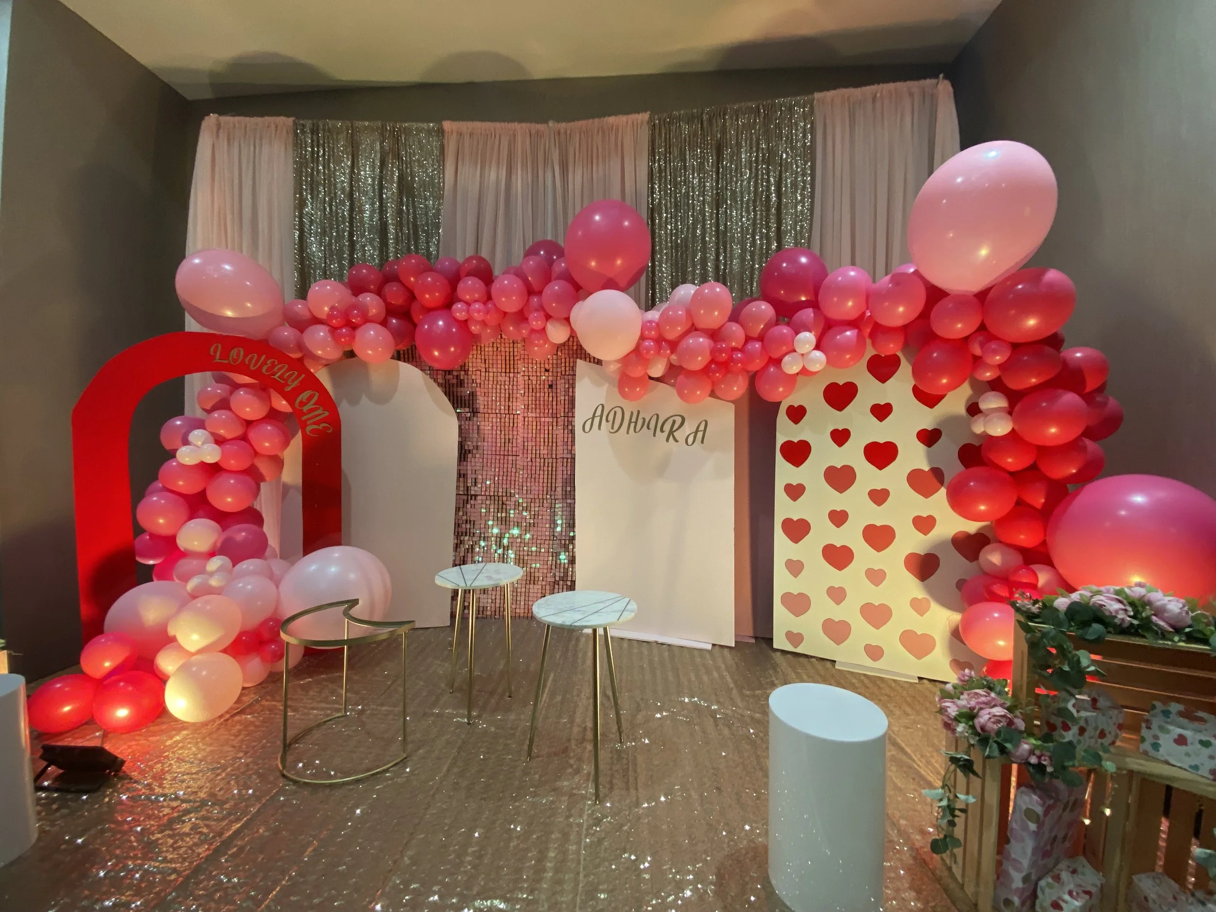 Valentine balloon decoration