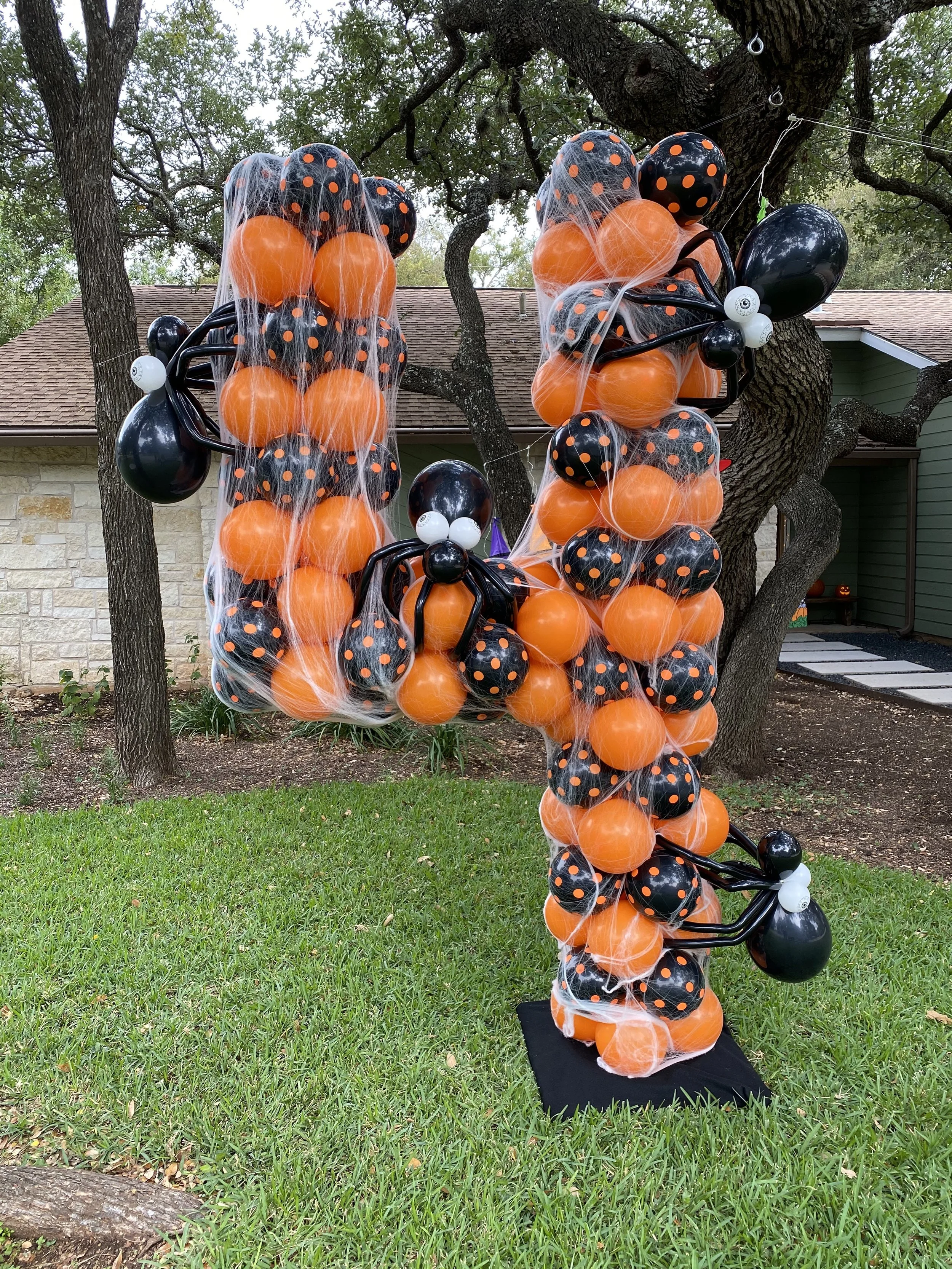 Halloween theme birthday balloons