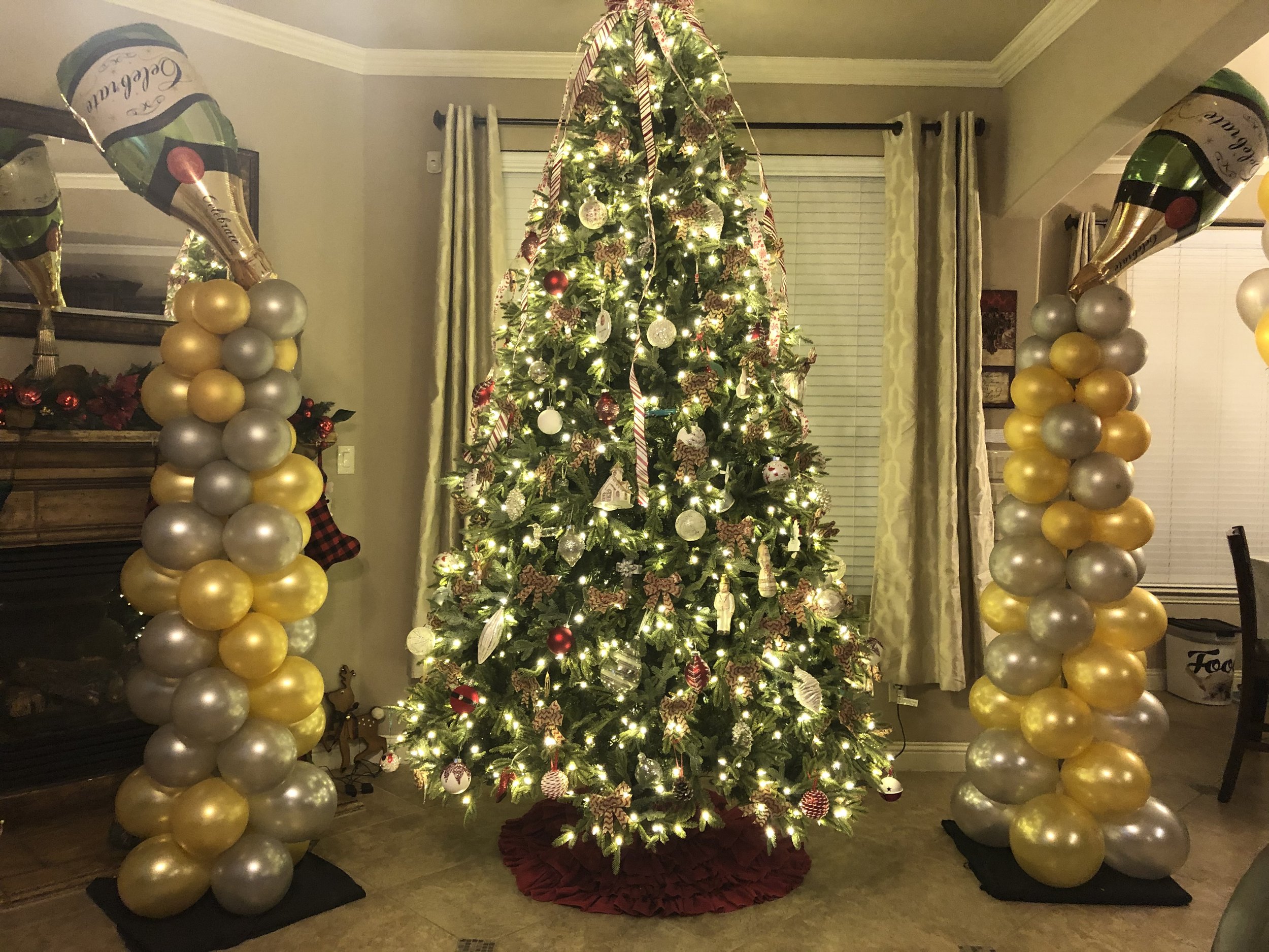 NYE balloons Austin, TX