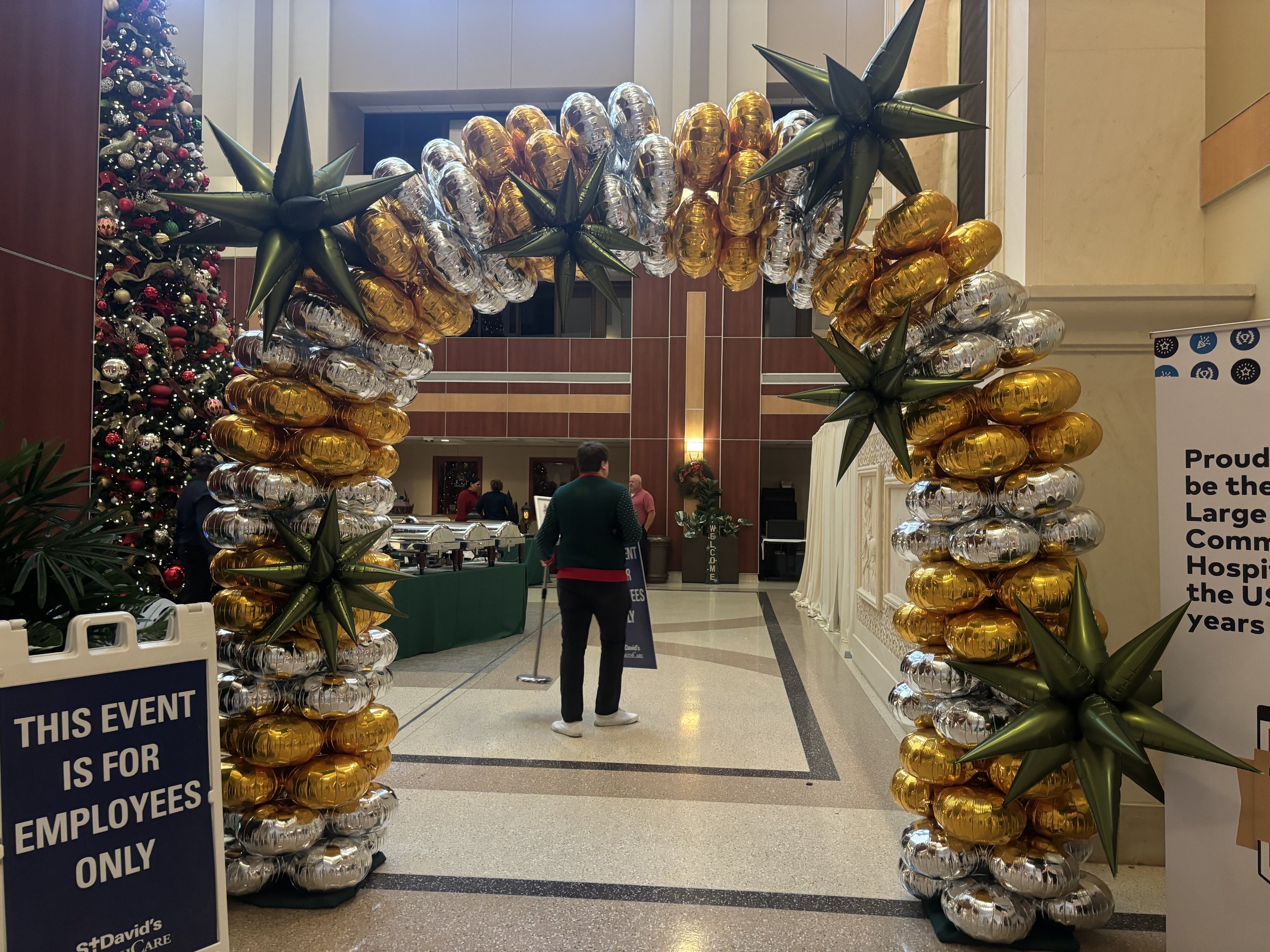 New Year's Eve balloon arch